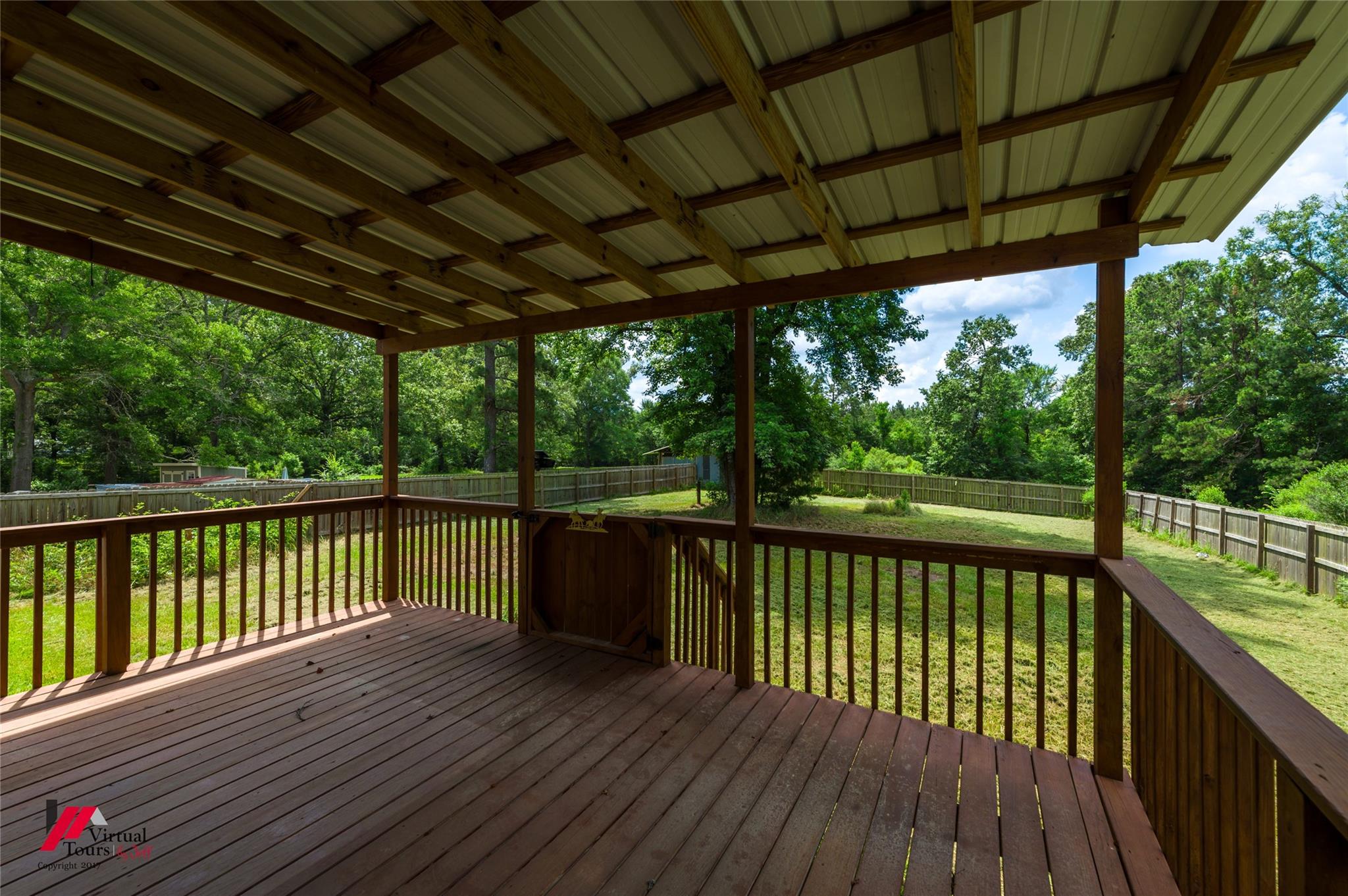 main property photo 32