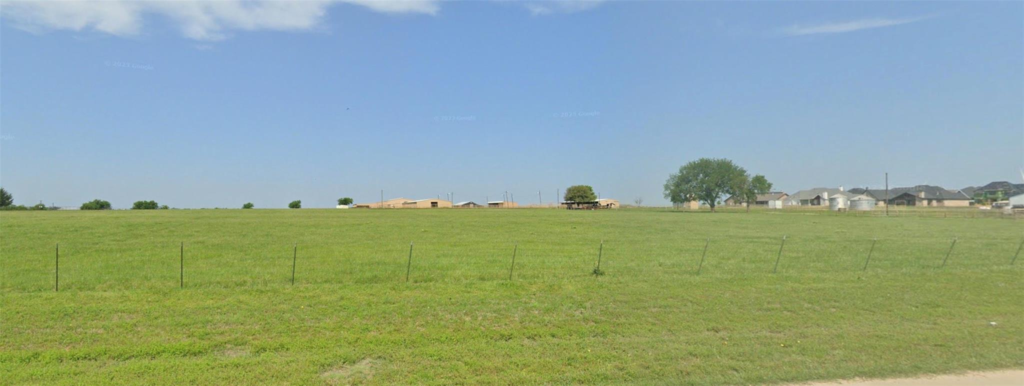 main property photo 7
