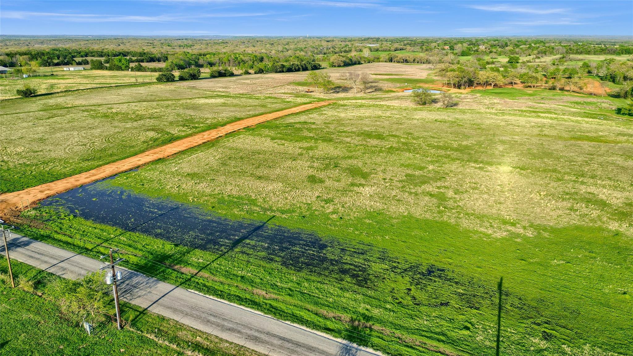 main property photo 10