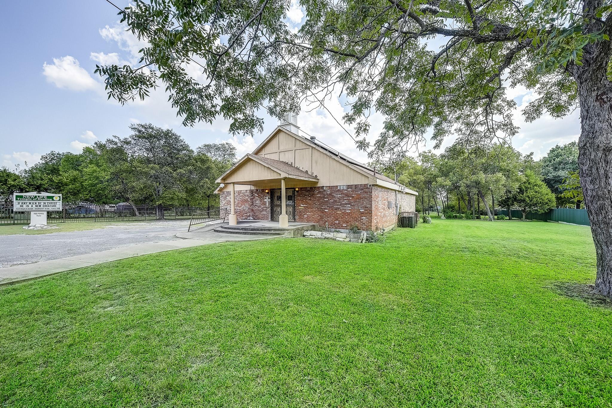 main property photo 2