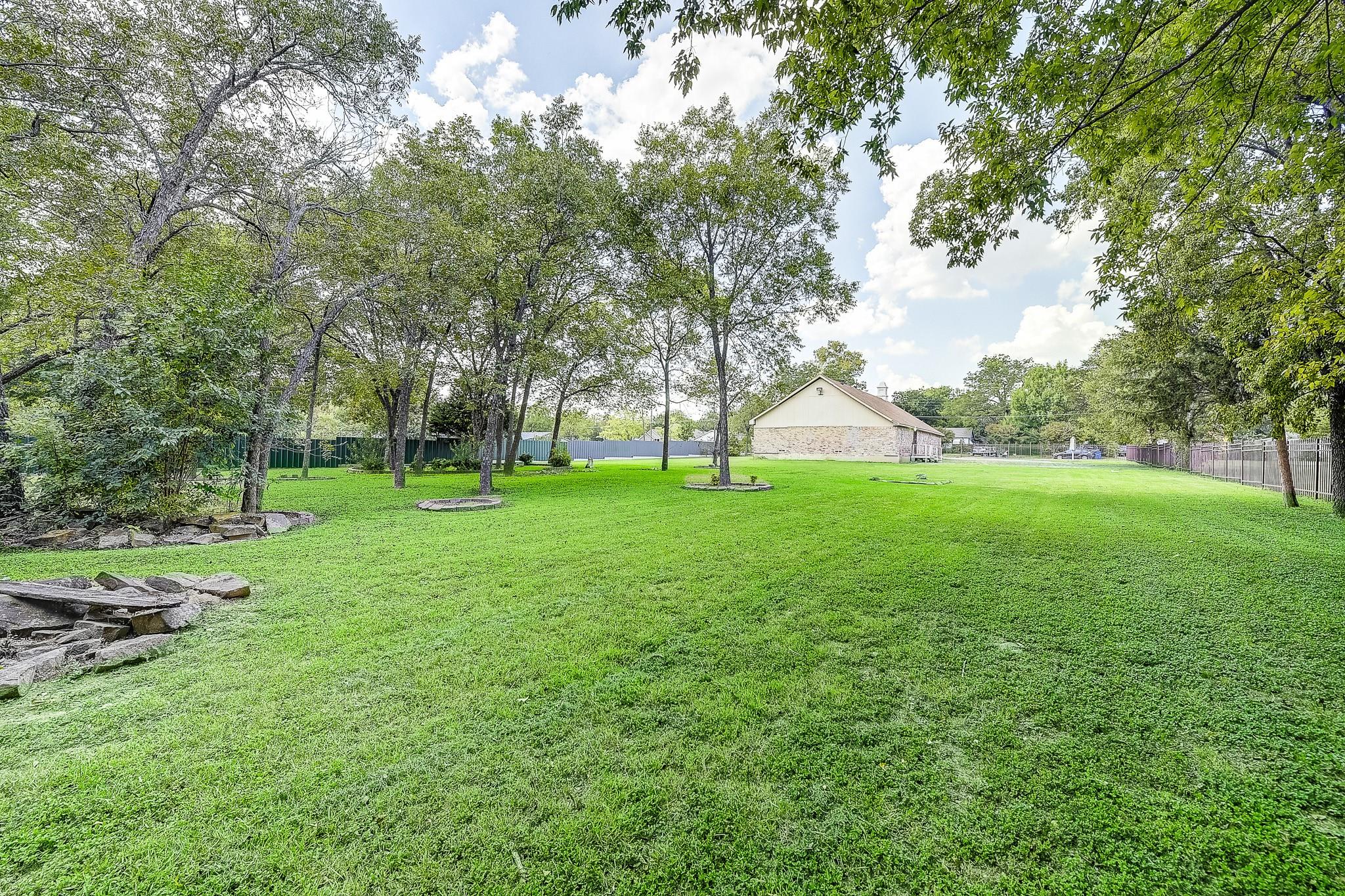 main property photo 27