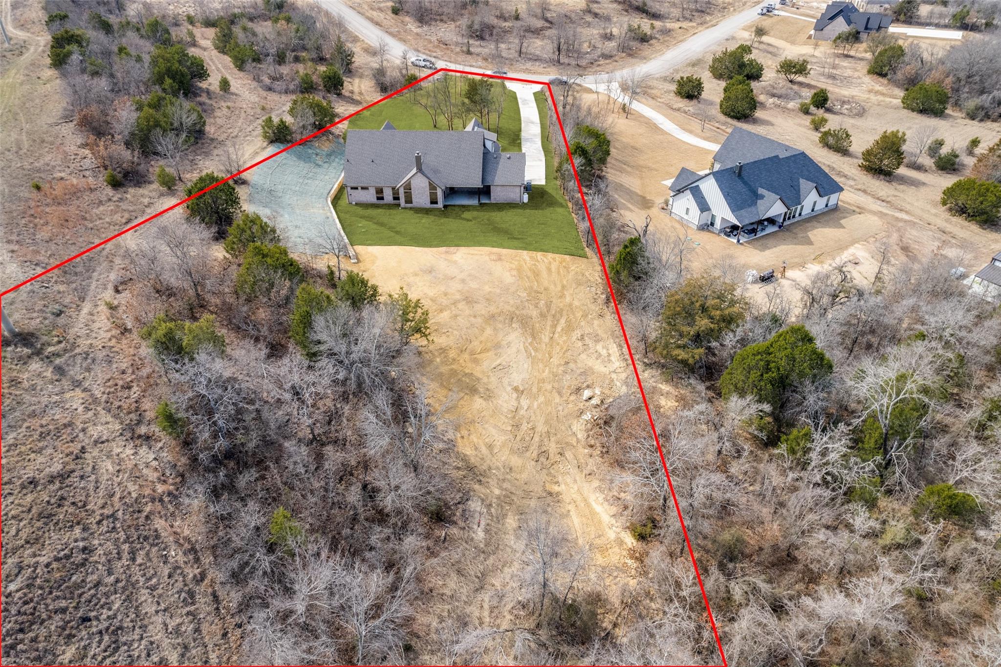 main property photo 33