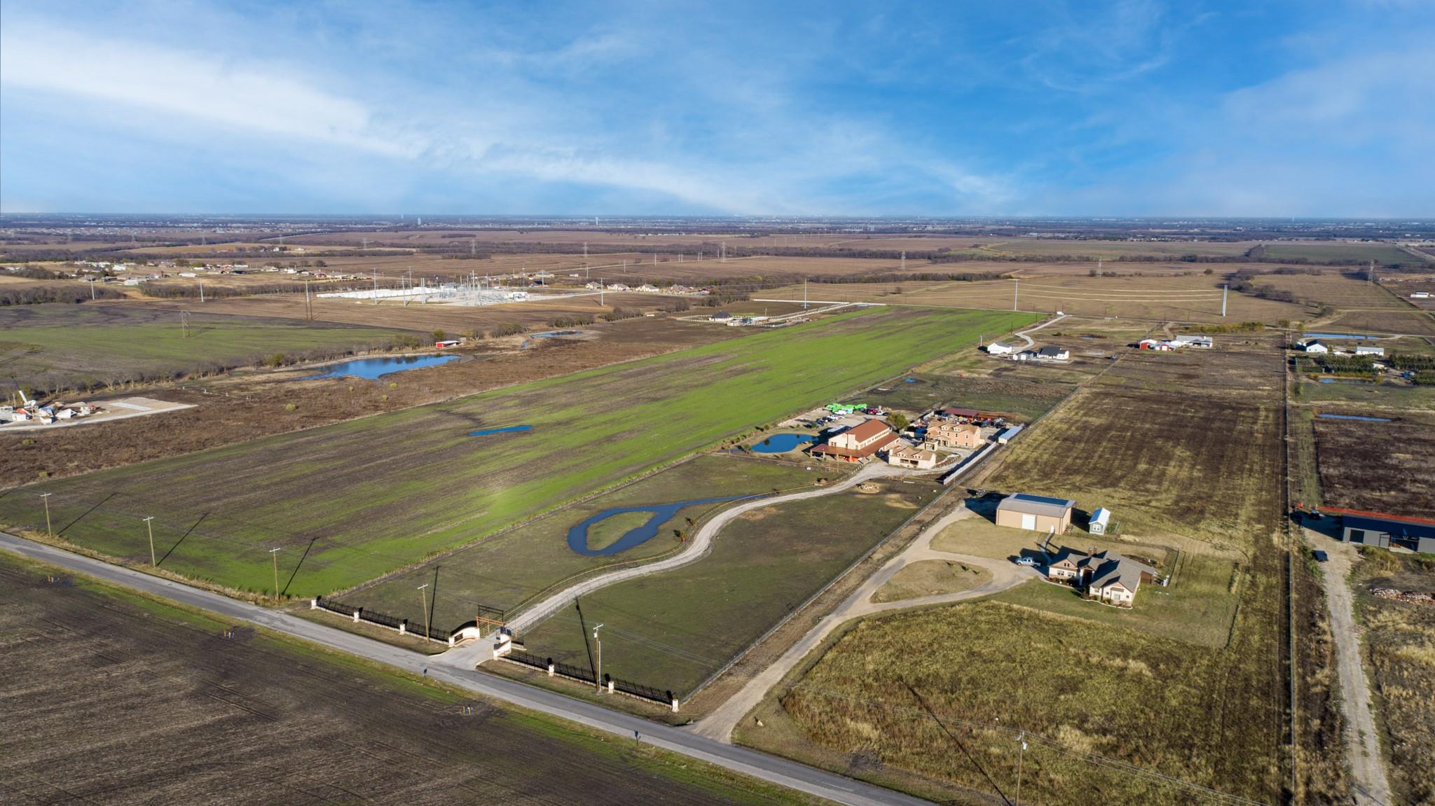 main property photo 32