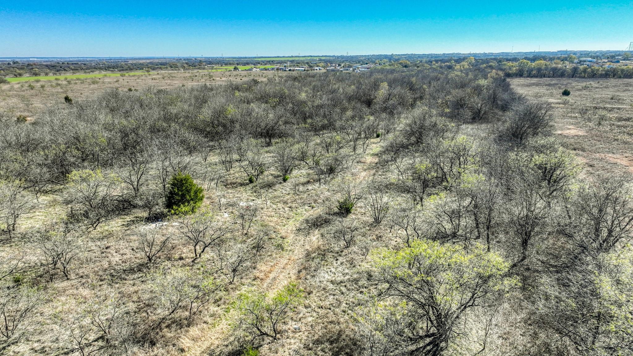 main property photo 25