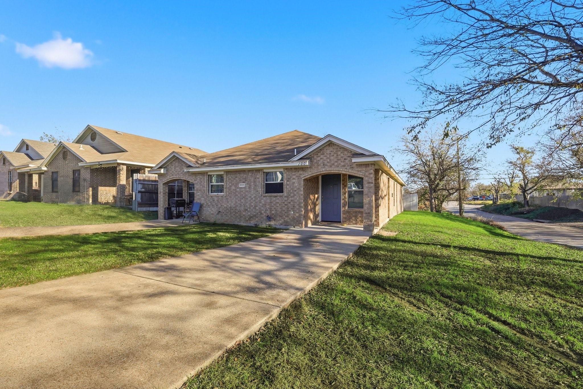 main property photo 2