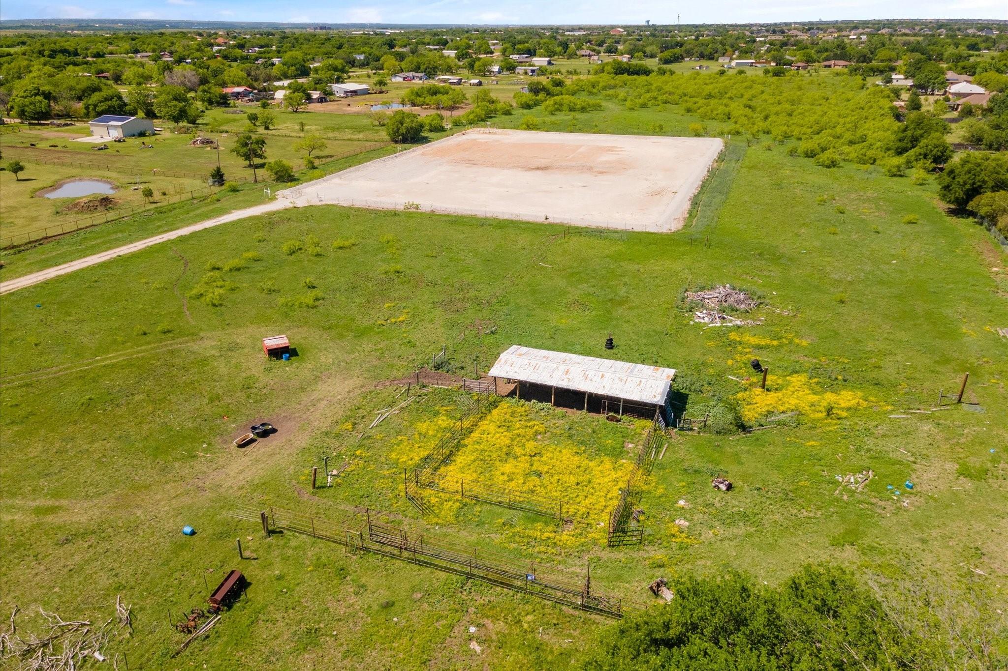 main property photo 9