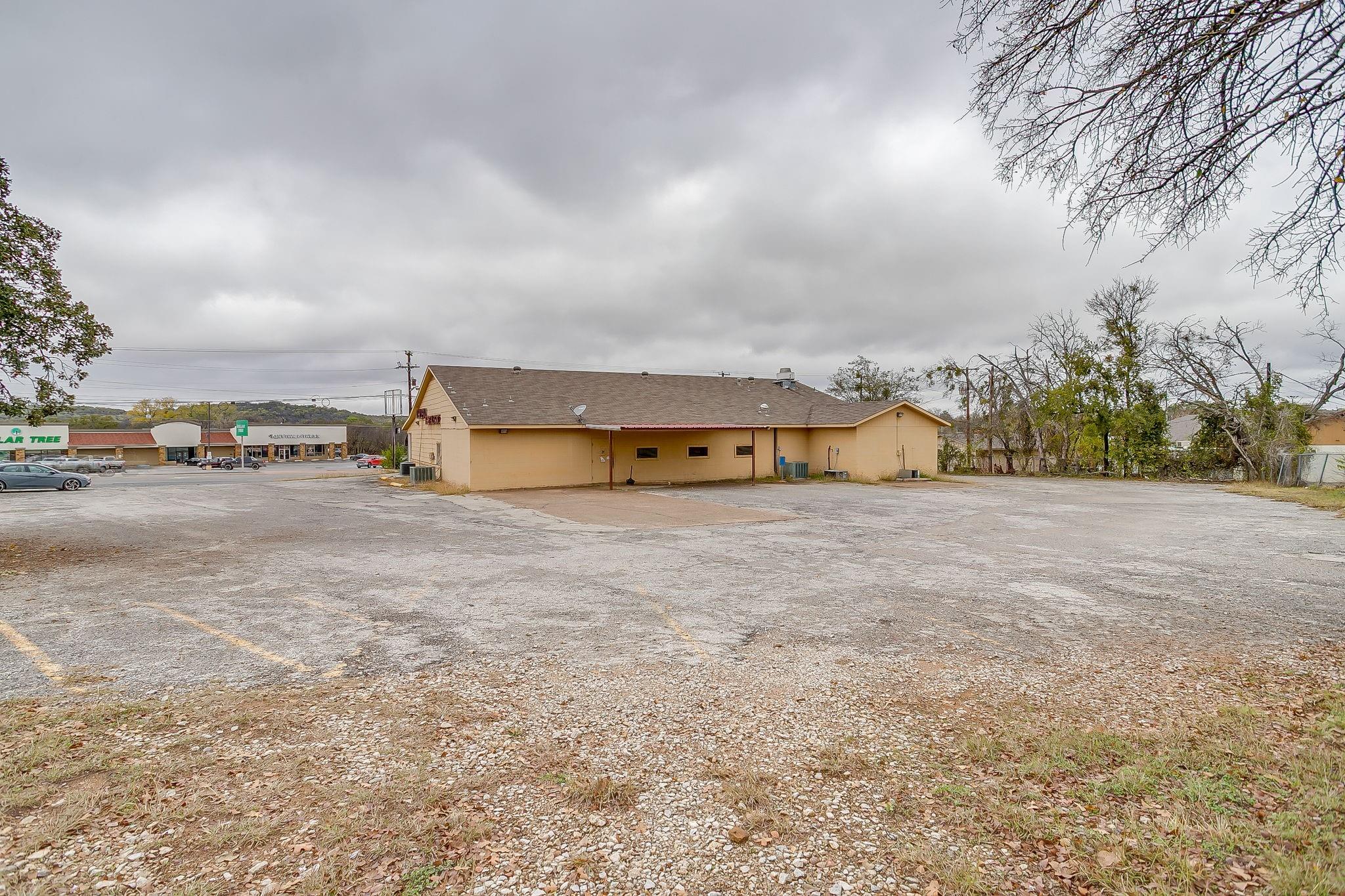 main property photo 39
