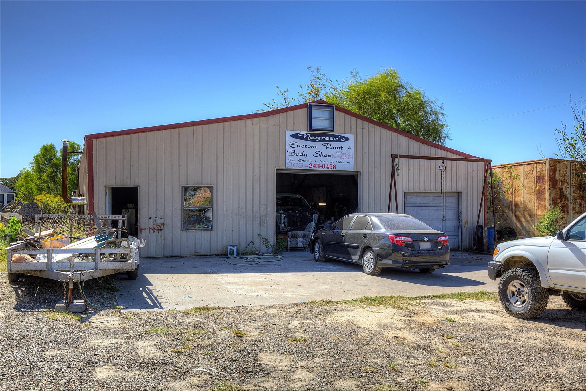 main property photo 5