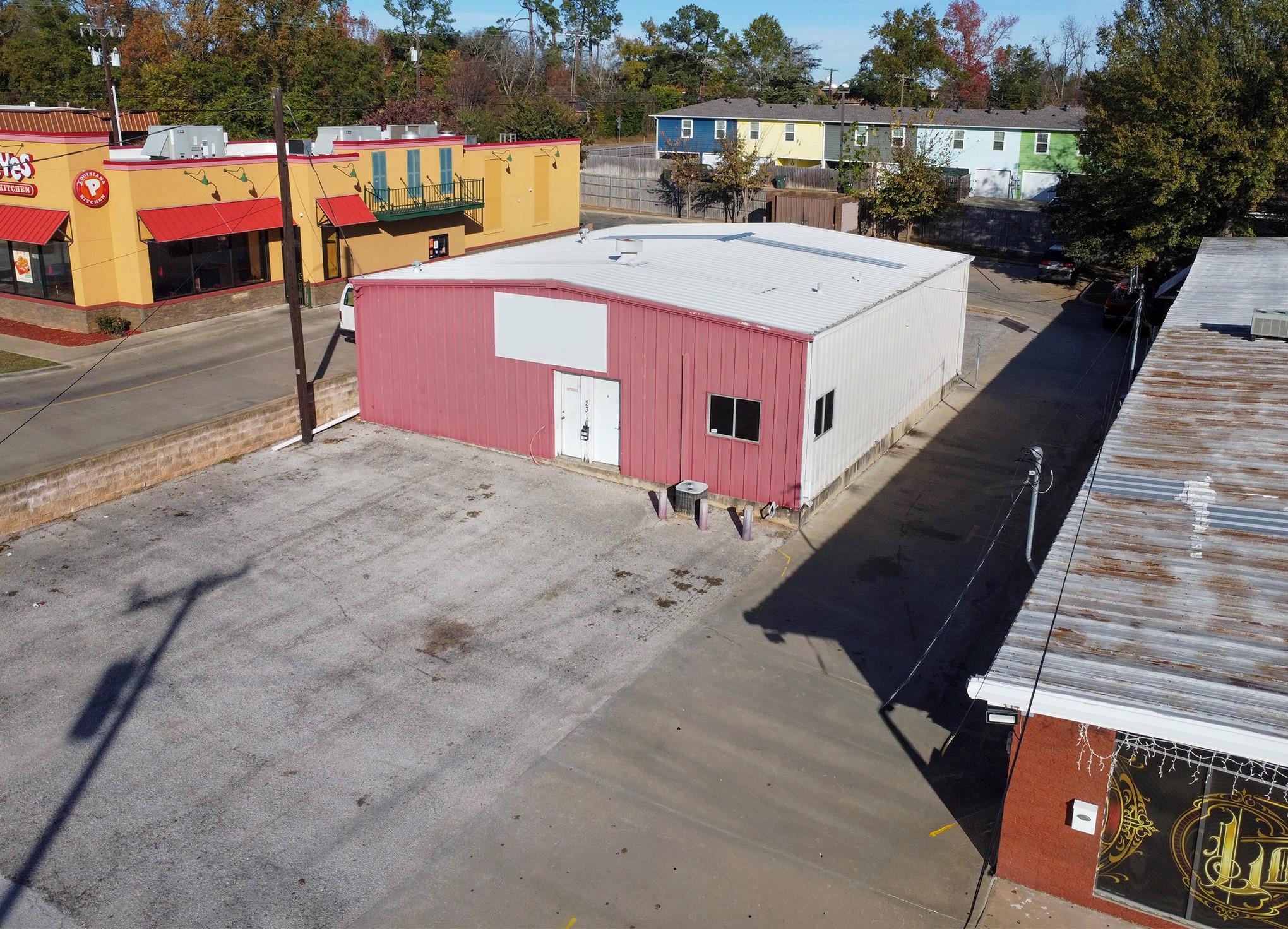 main property photo 3