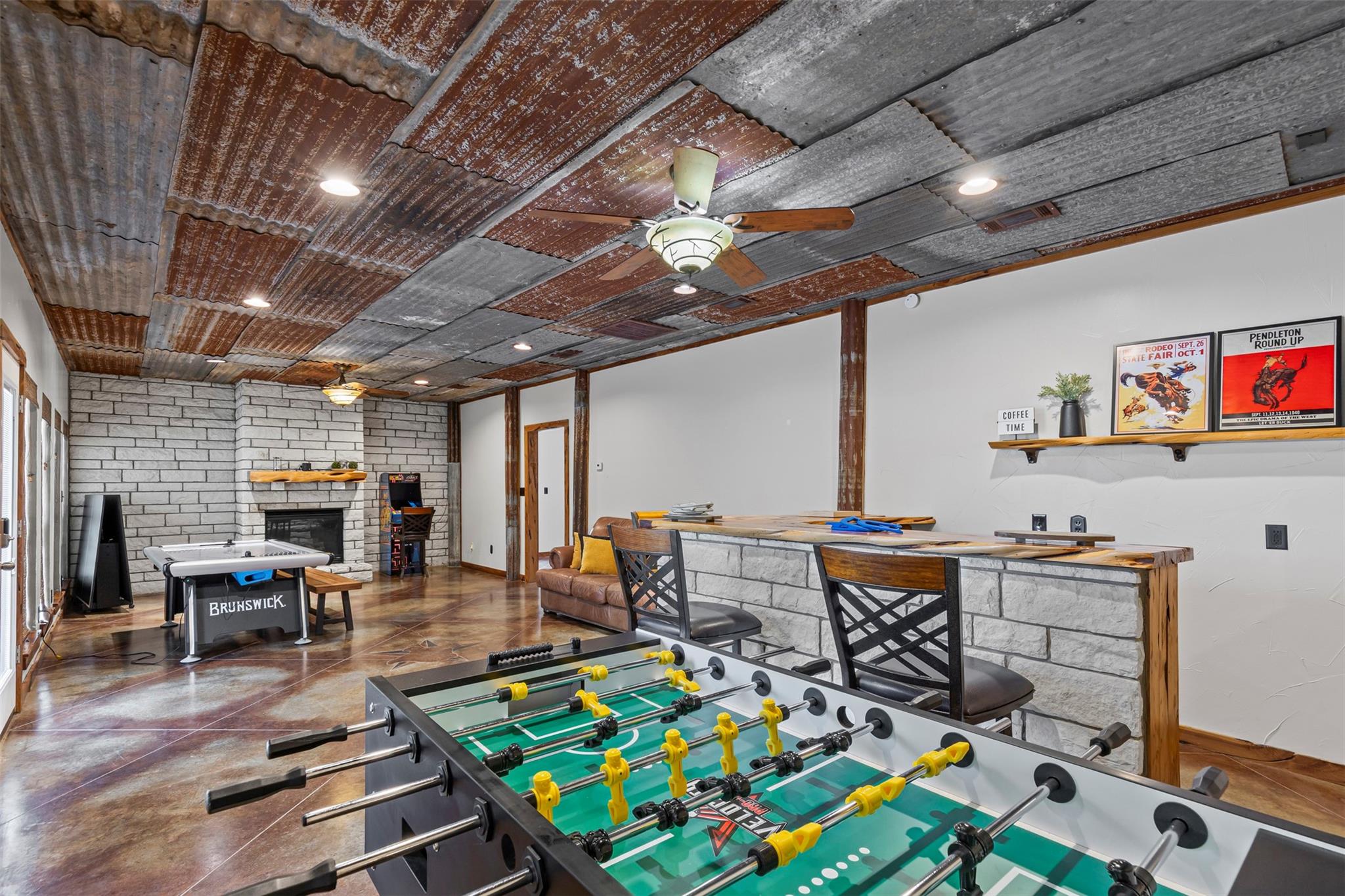 main property photo 22