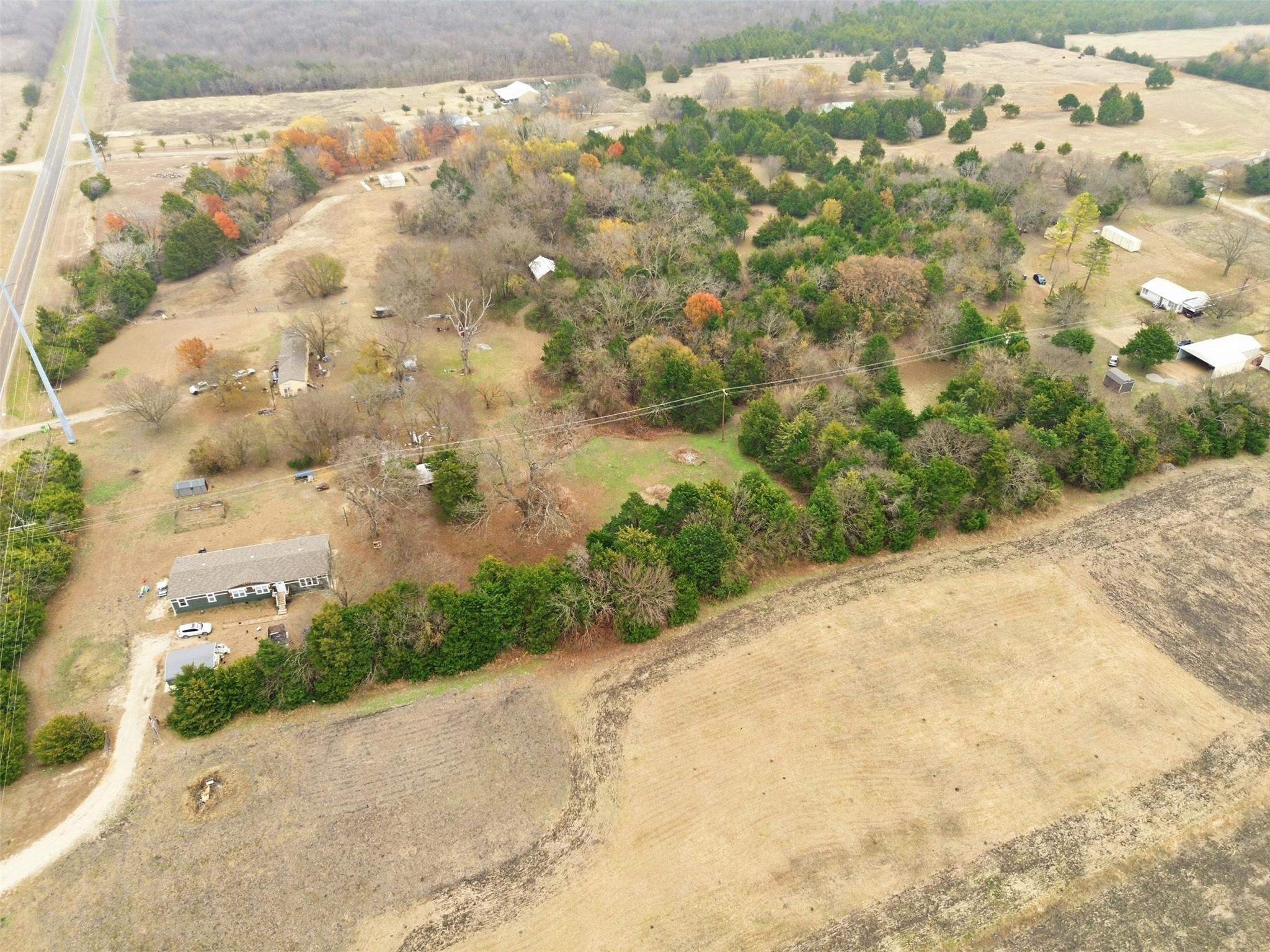 main property photo 14