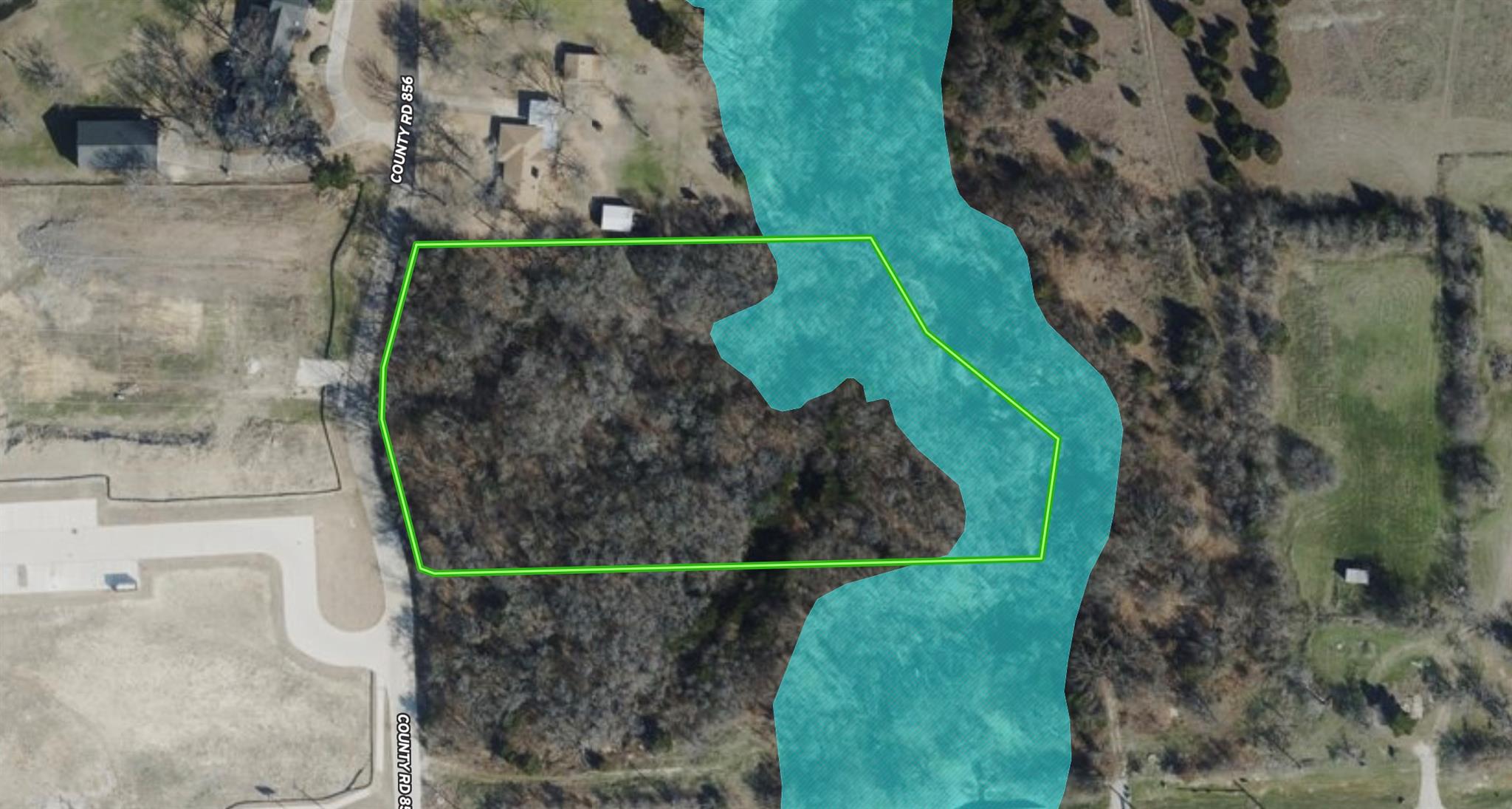 main property photo 6