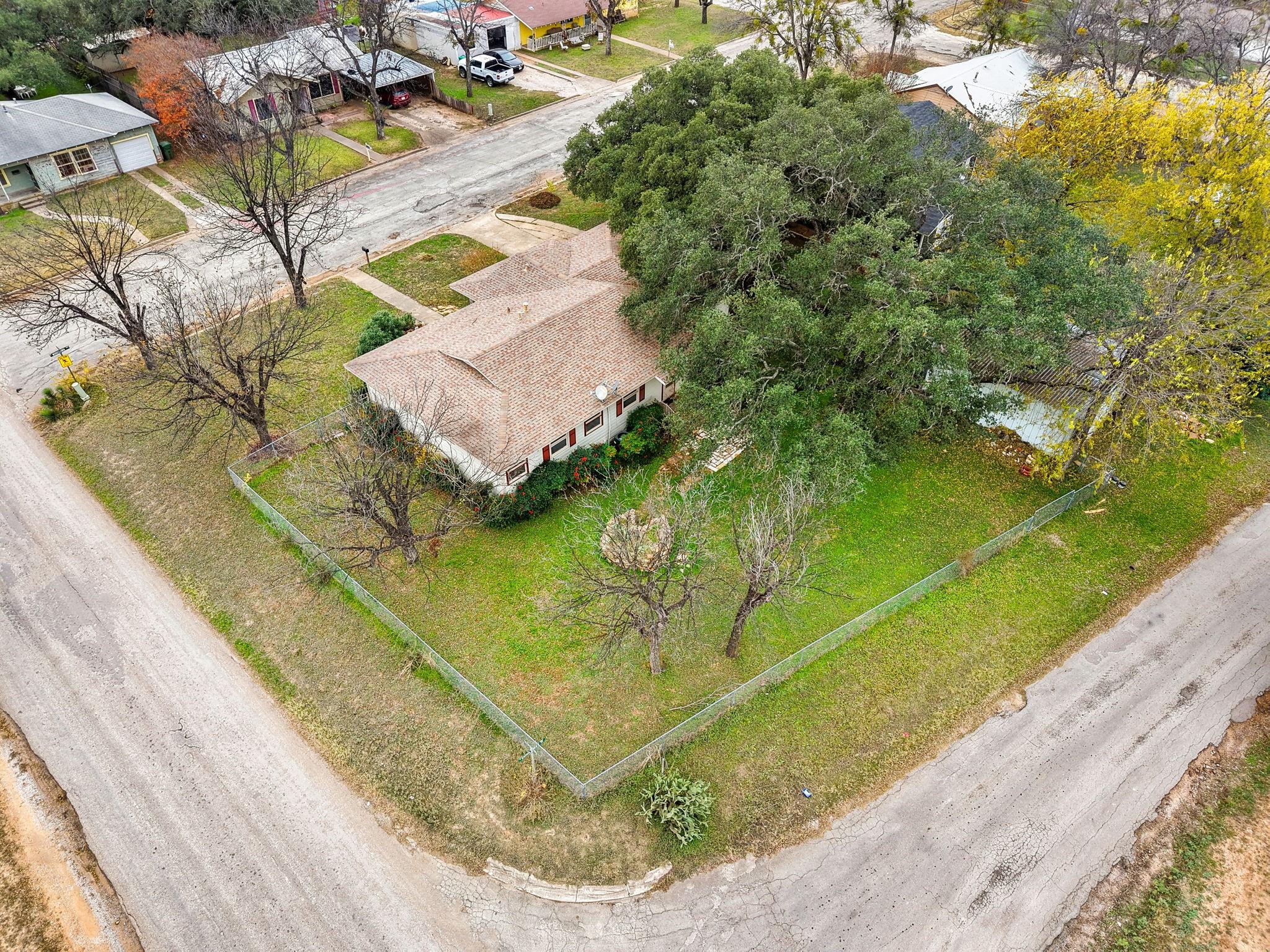 main property photo 15