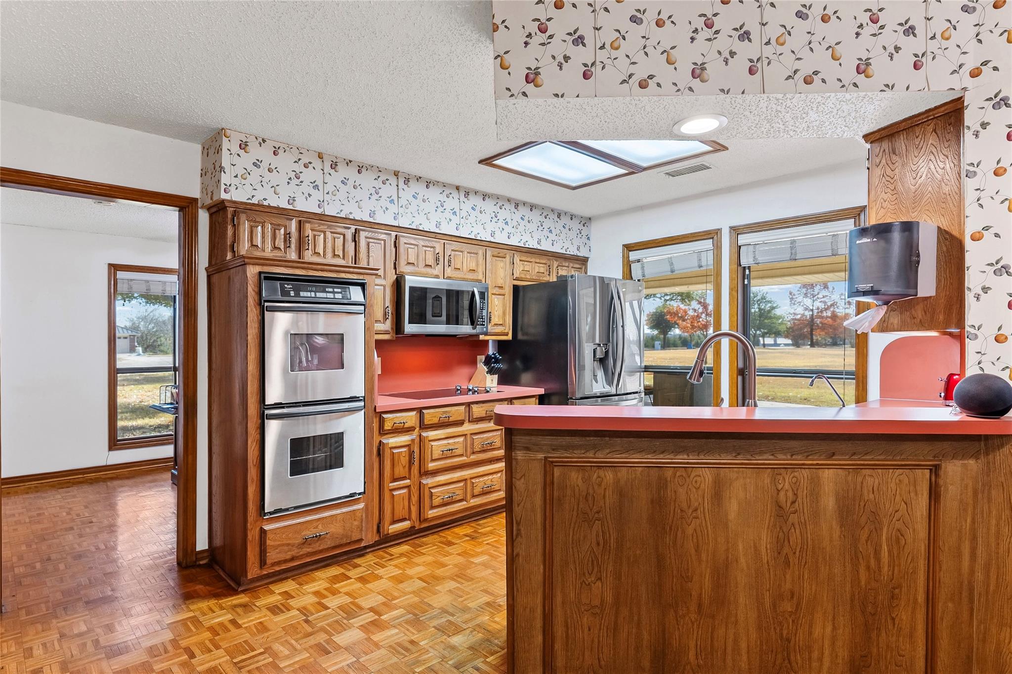 main property photo 7
