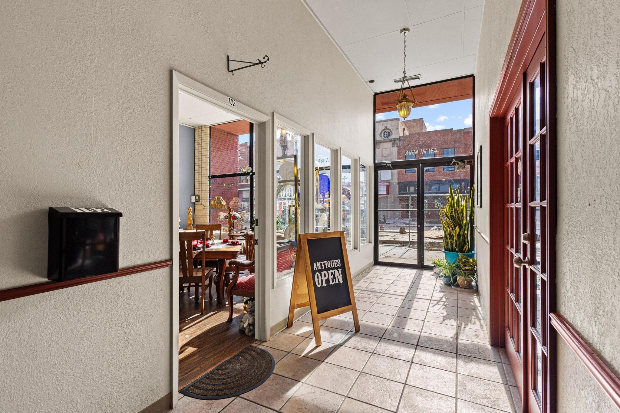main property photo 5