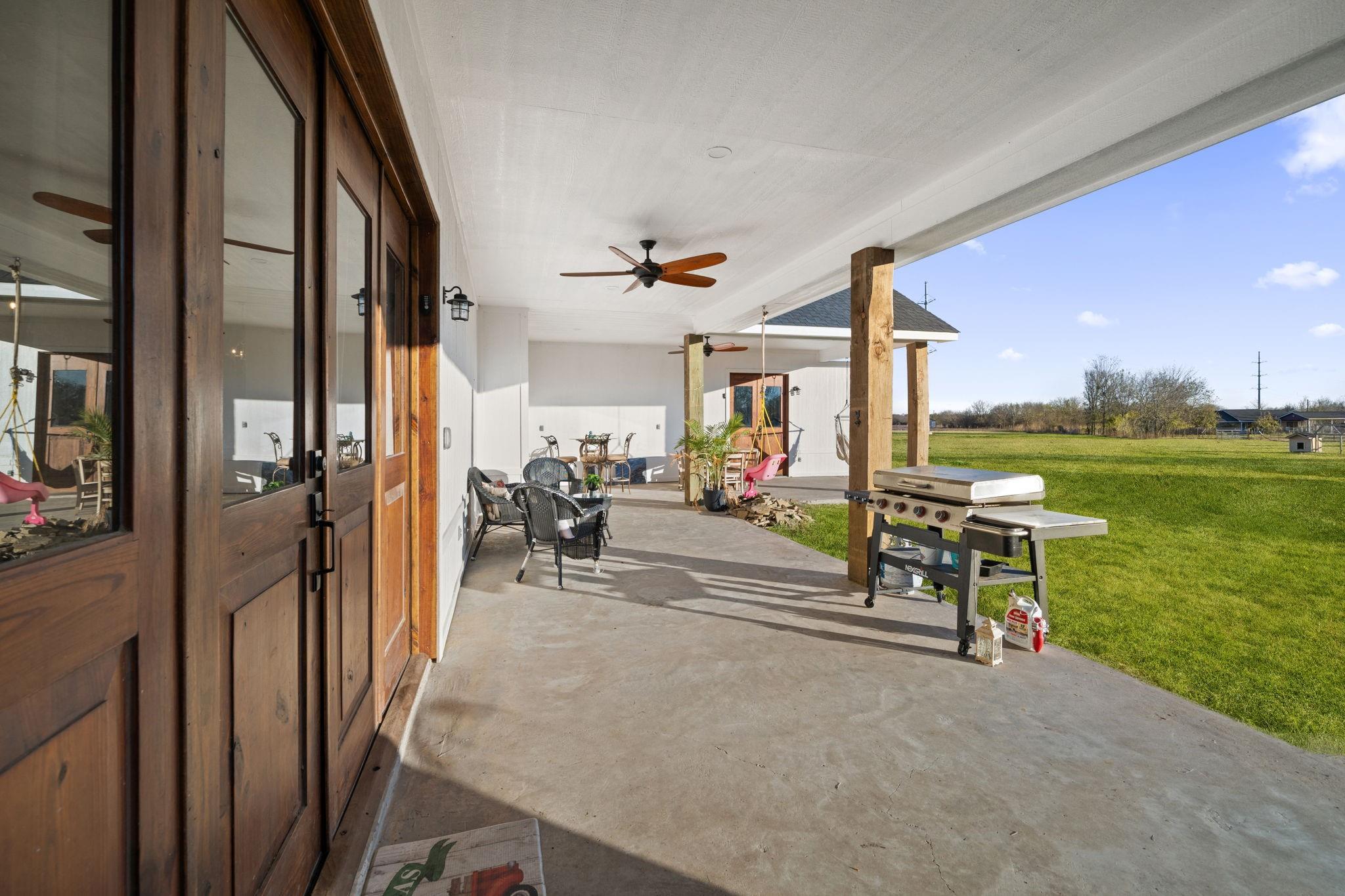 main property photo 27