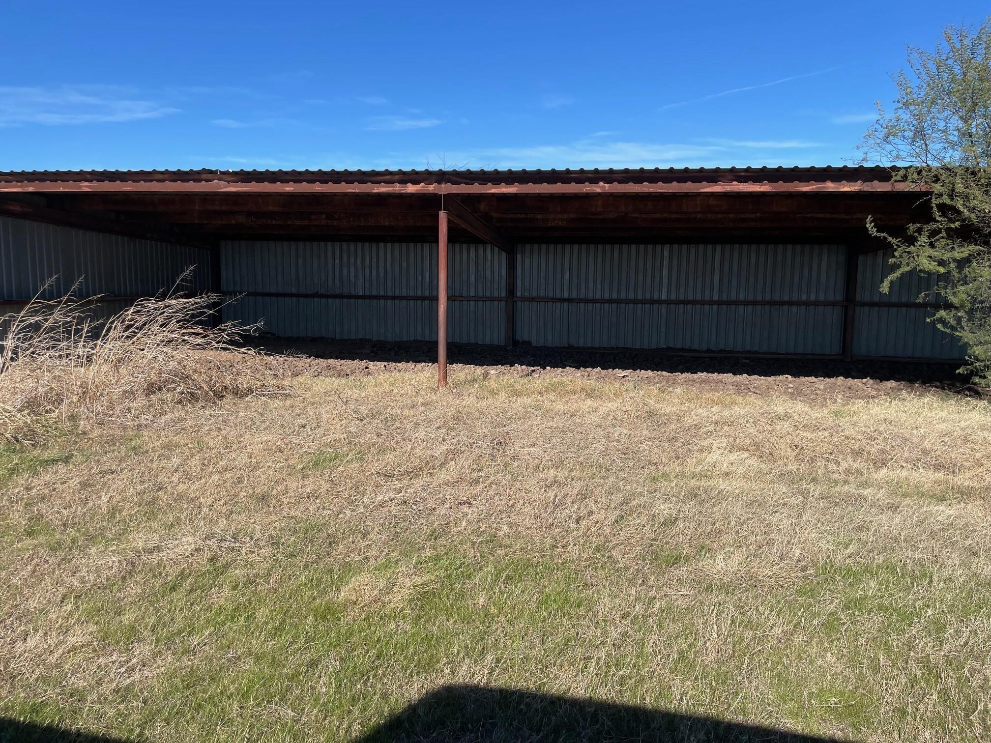 main property photo 4