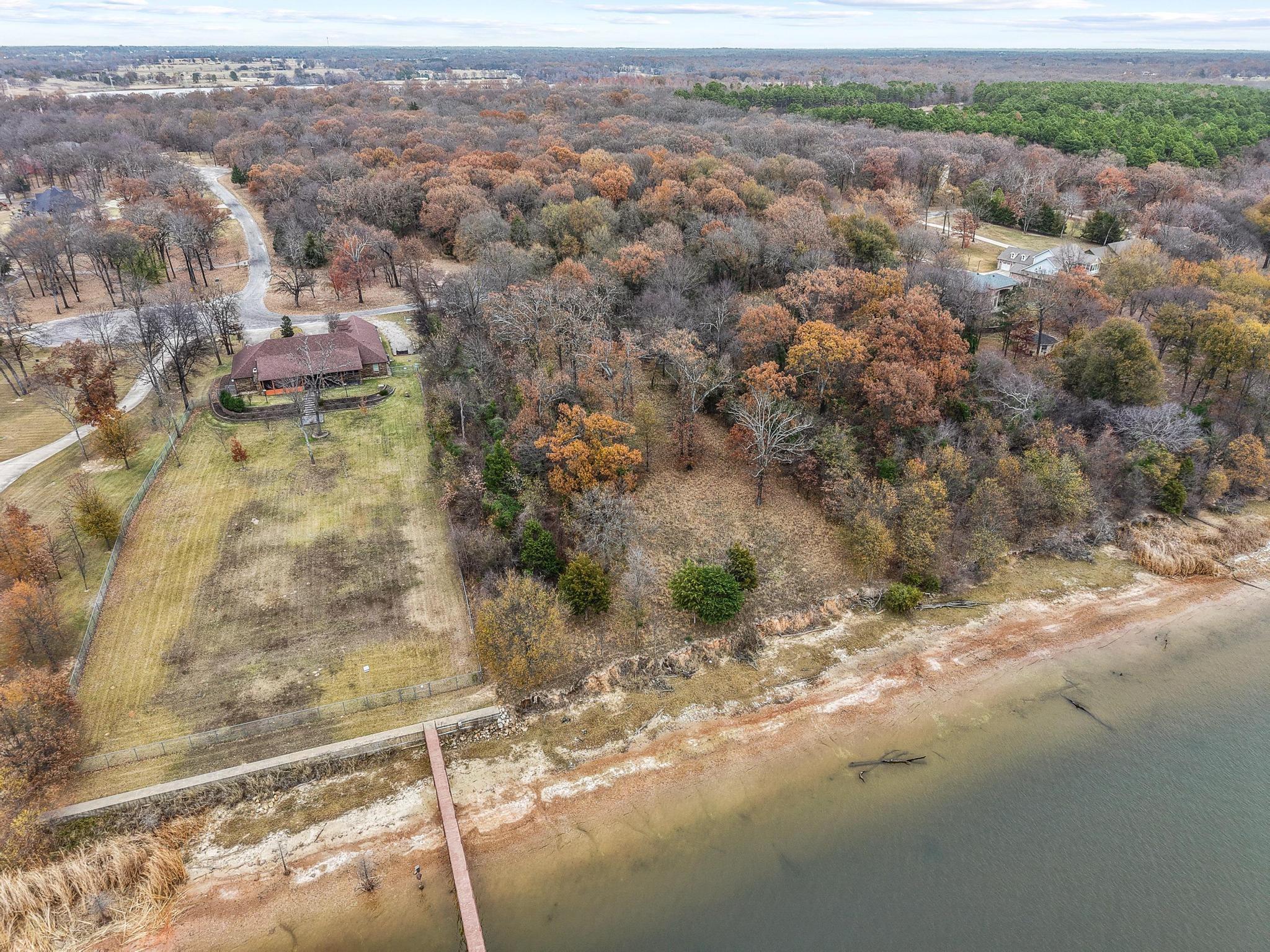 main property photo 14