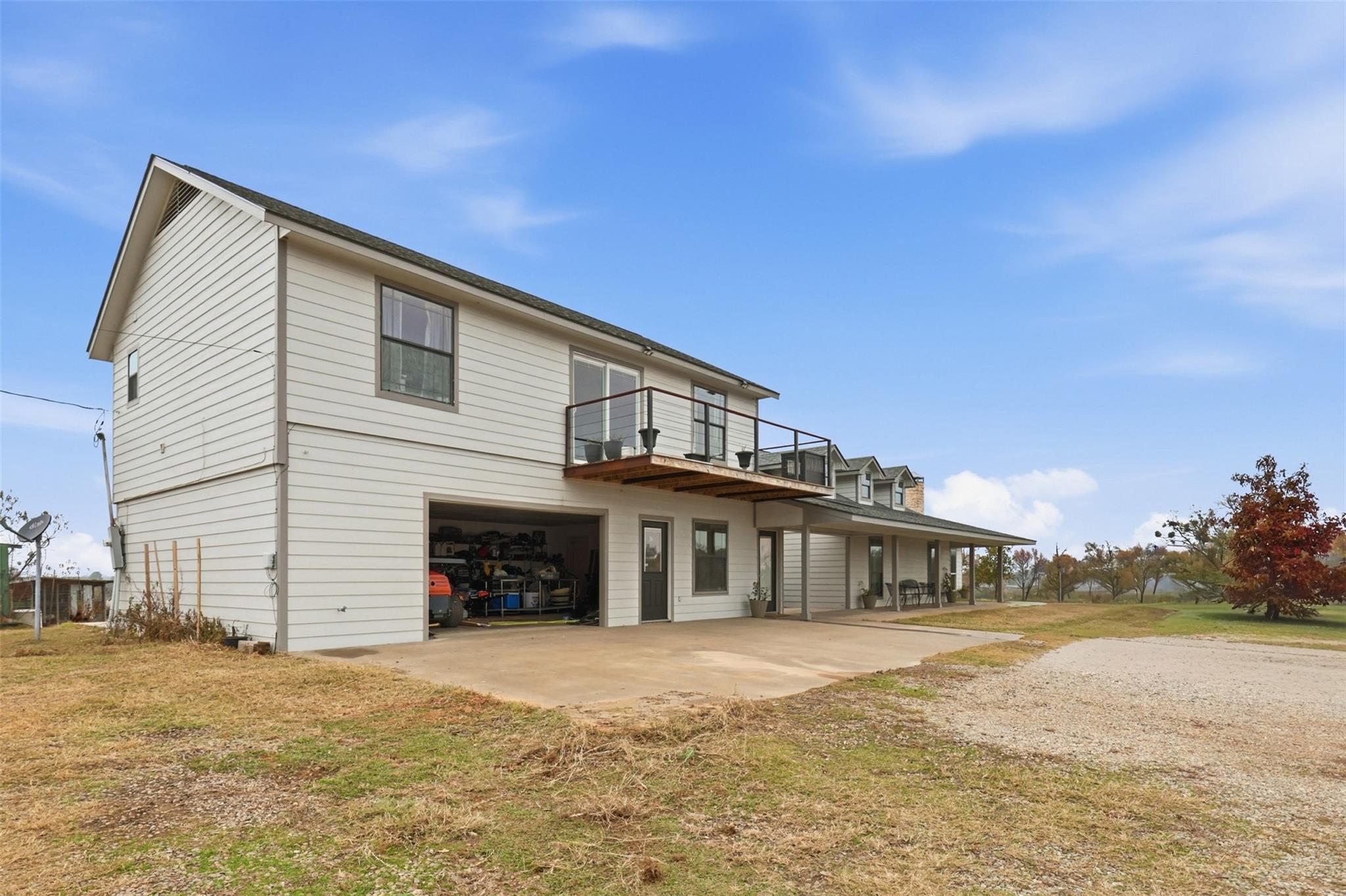 main property photo 25