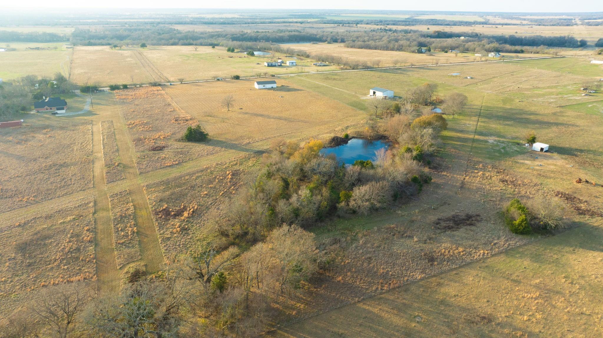 main property photo 10
