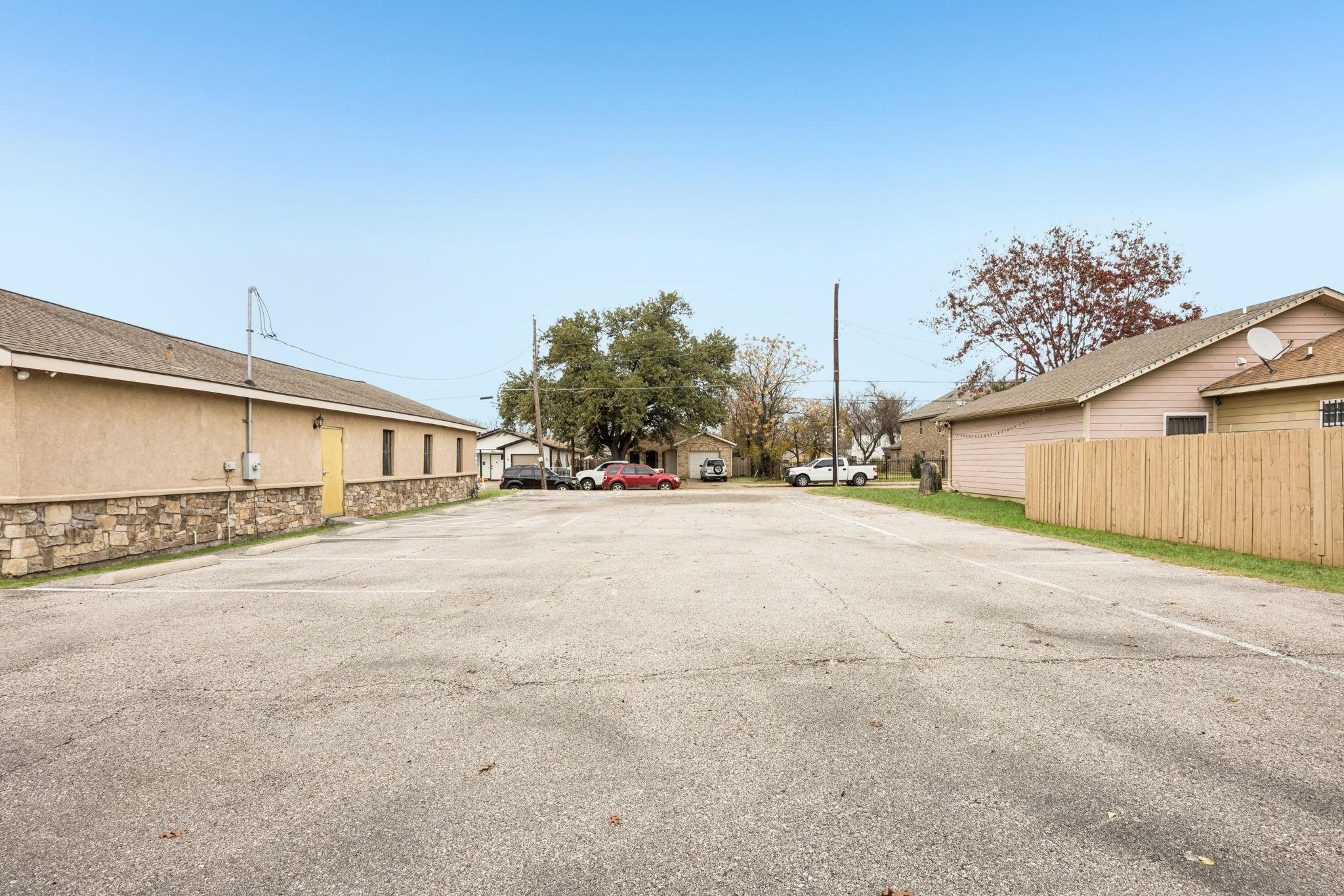 main property photo 5