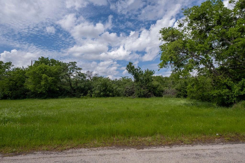 main property photo 8