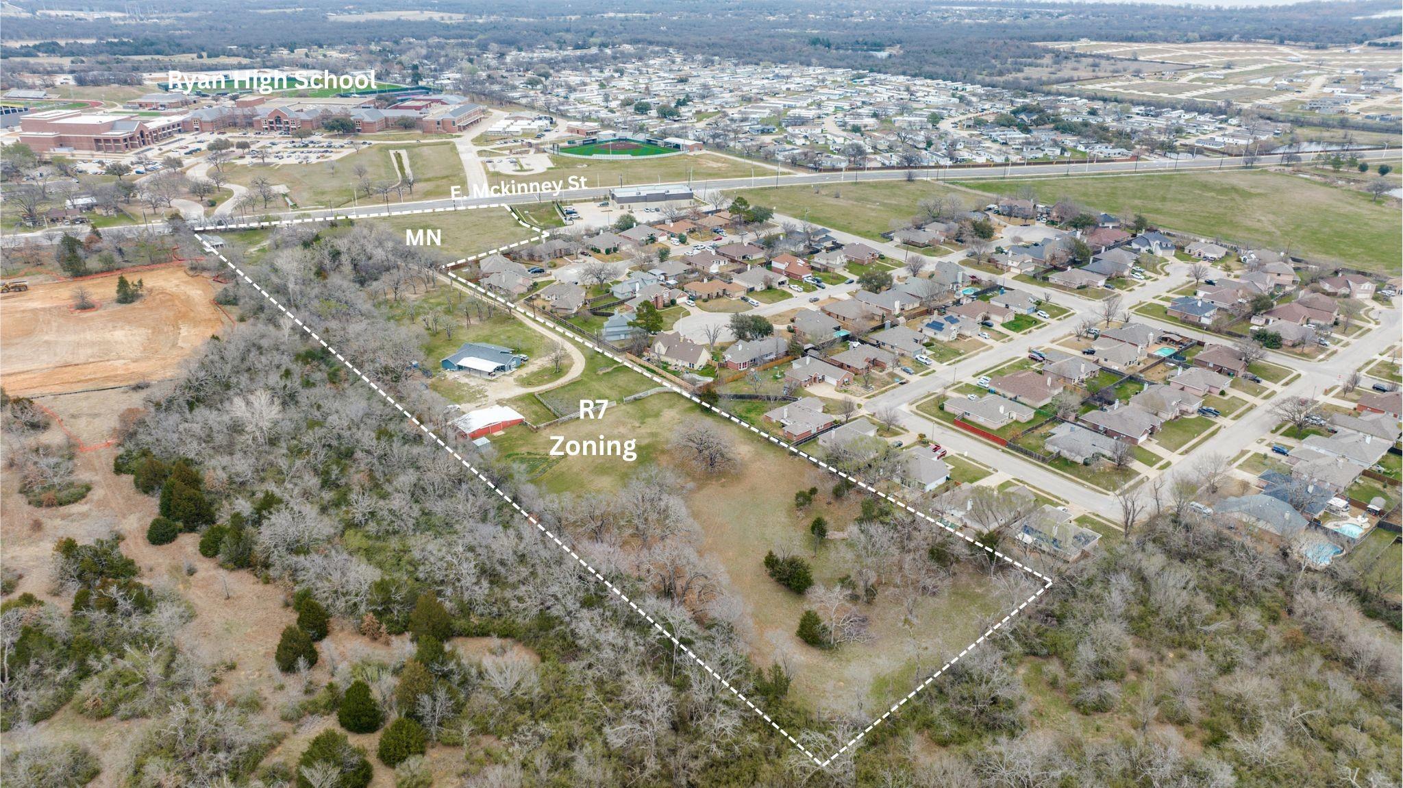 main property photo 4