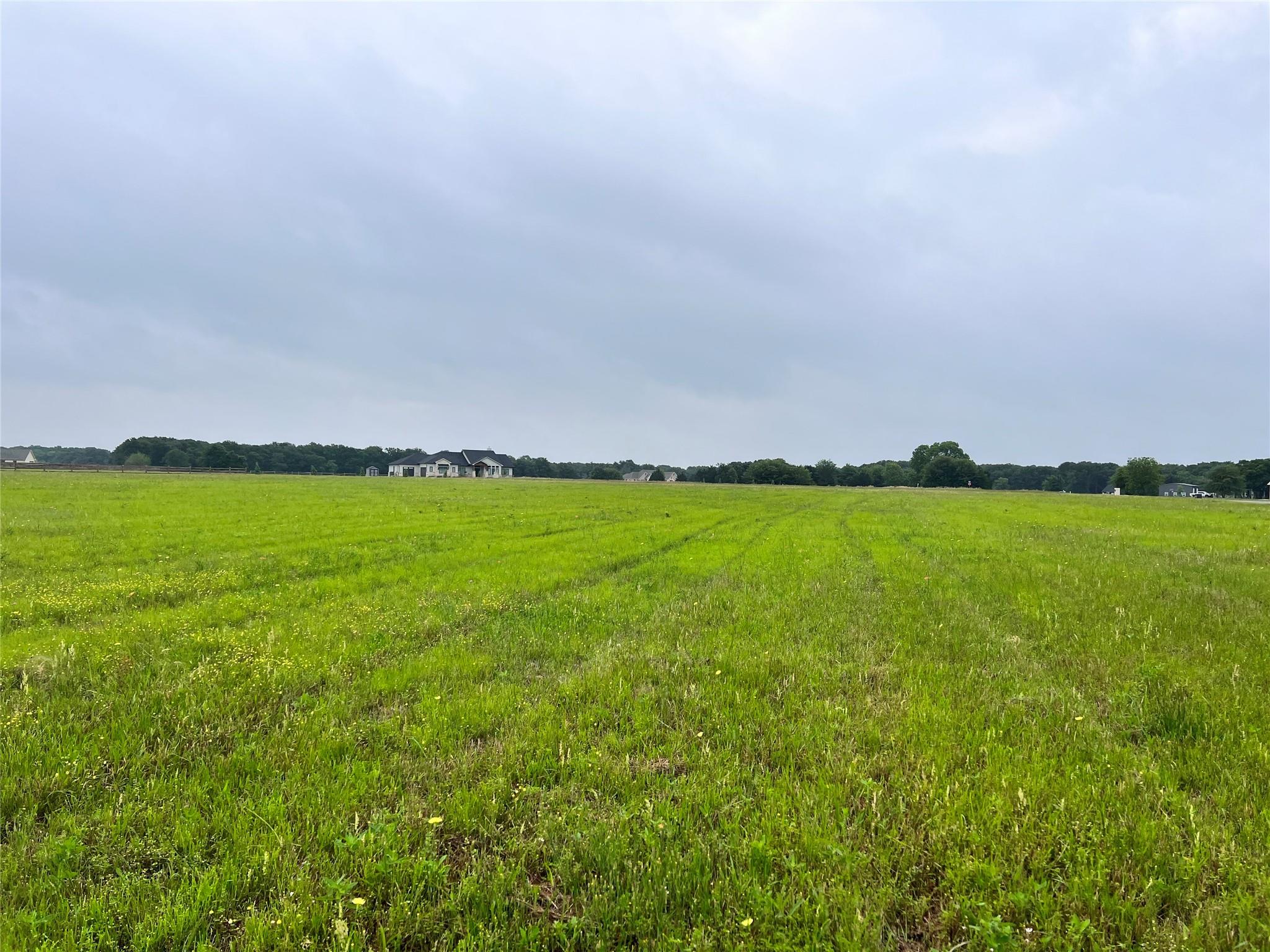main property photo 27