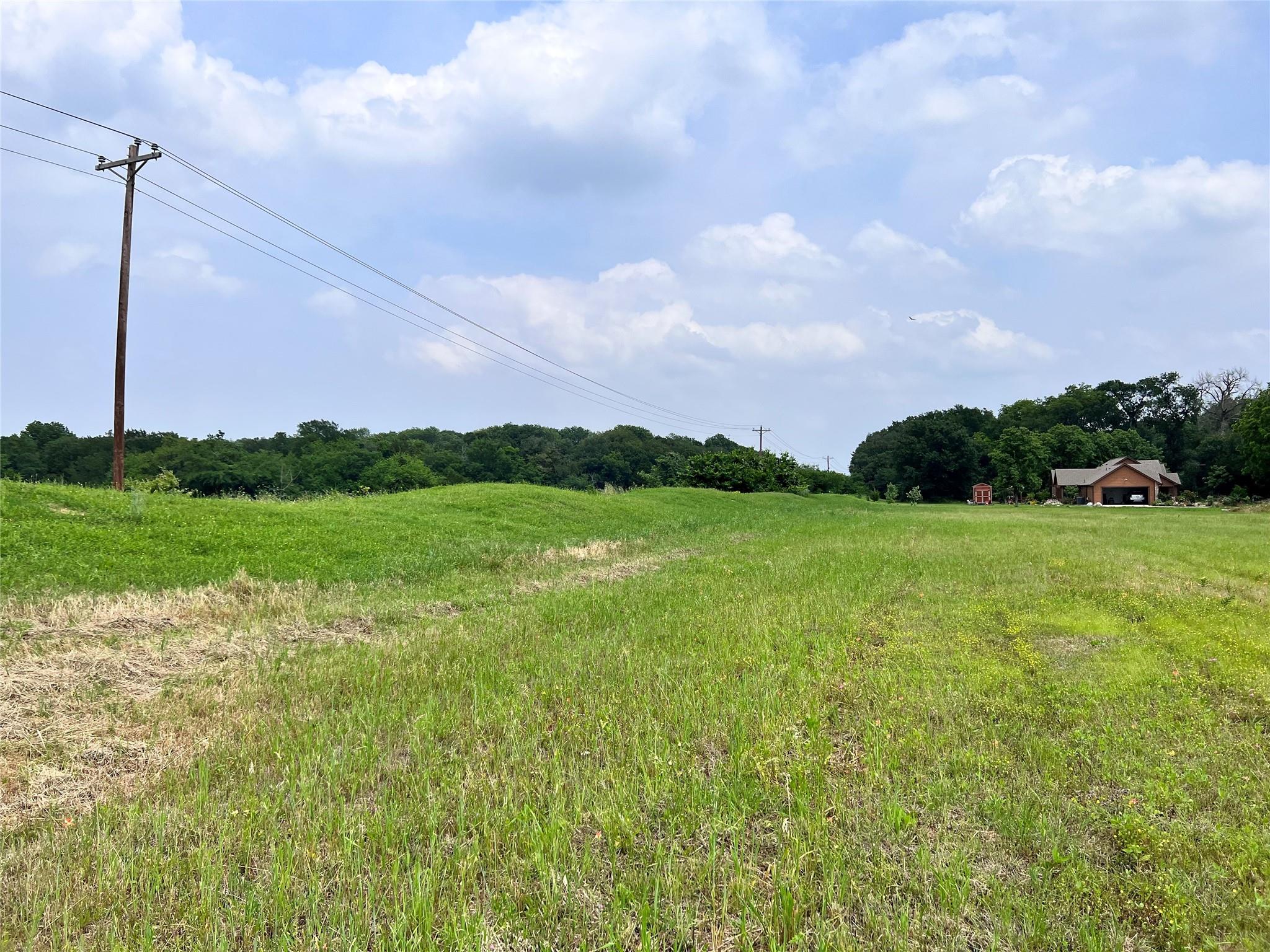main property photo 27