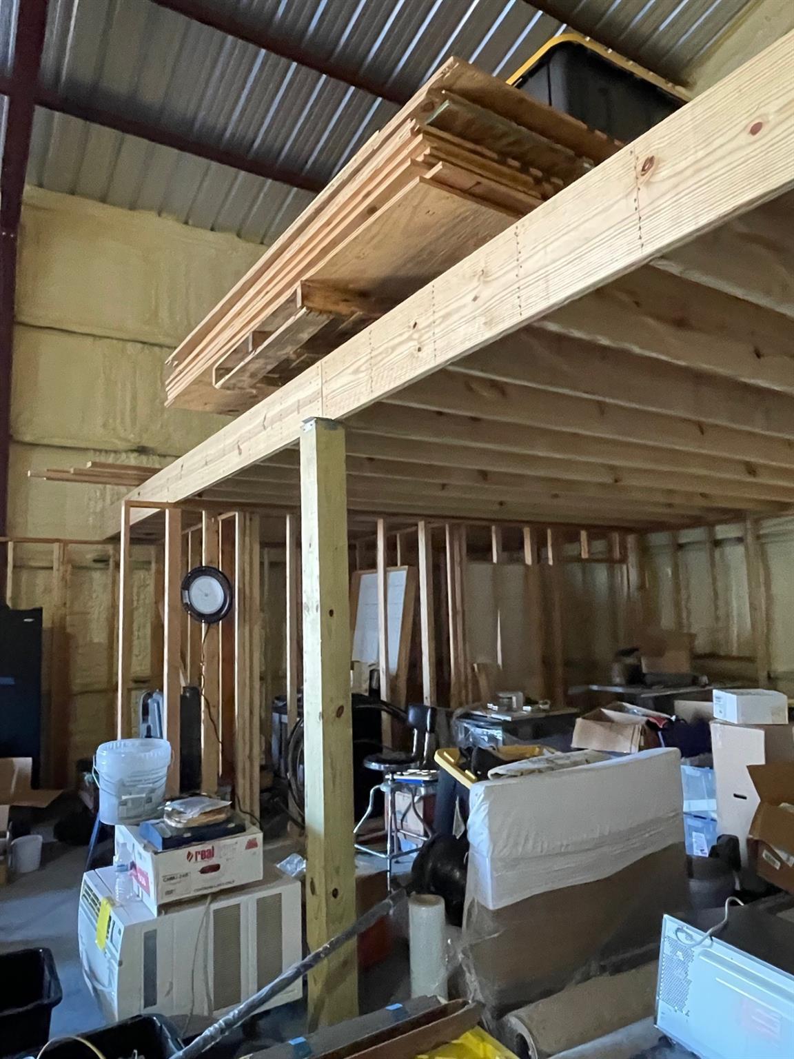 main property photo 7