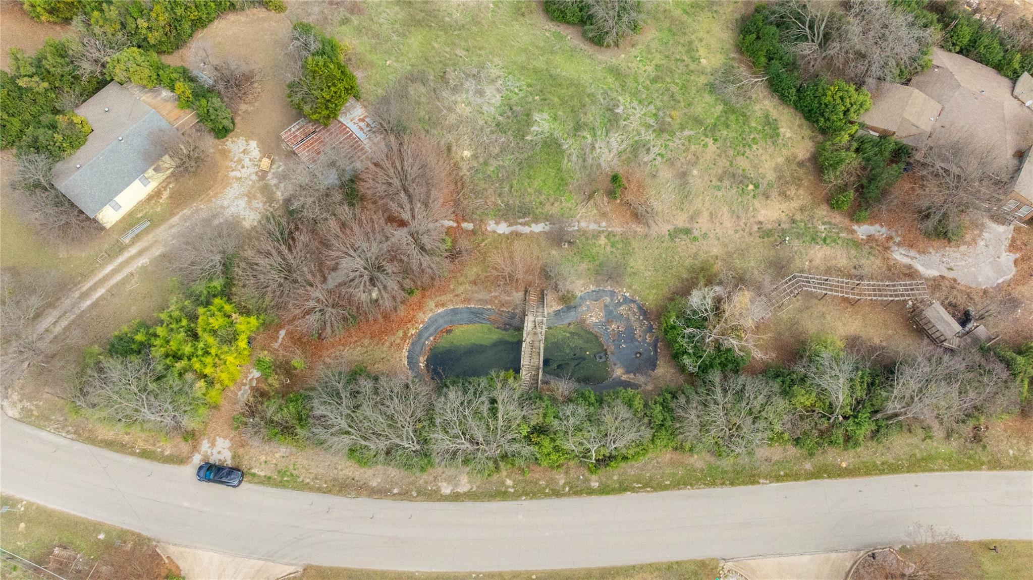 main property photo 20