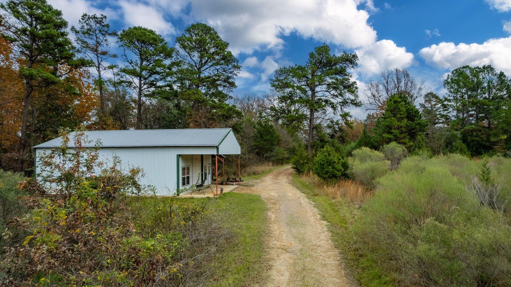 main property photo 14