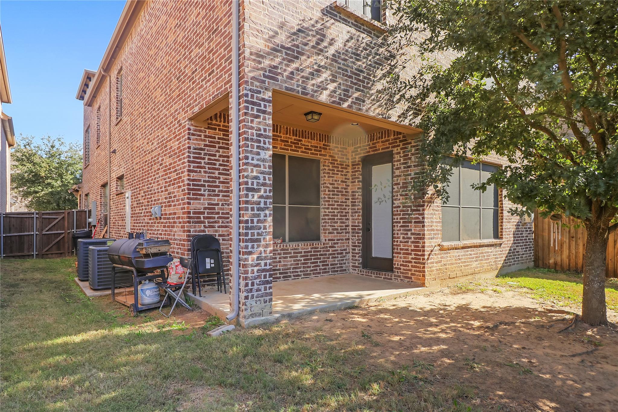 main property photo 26