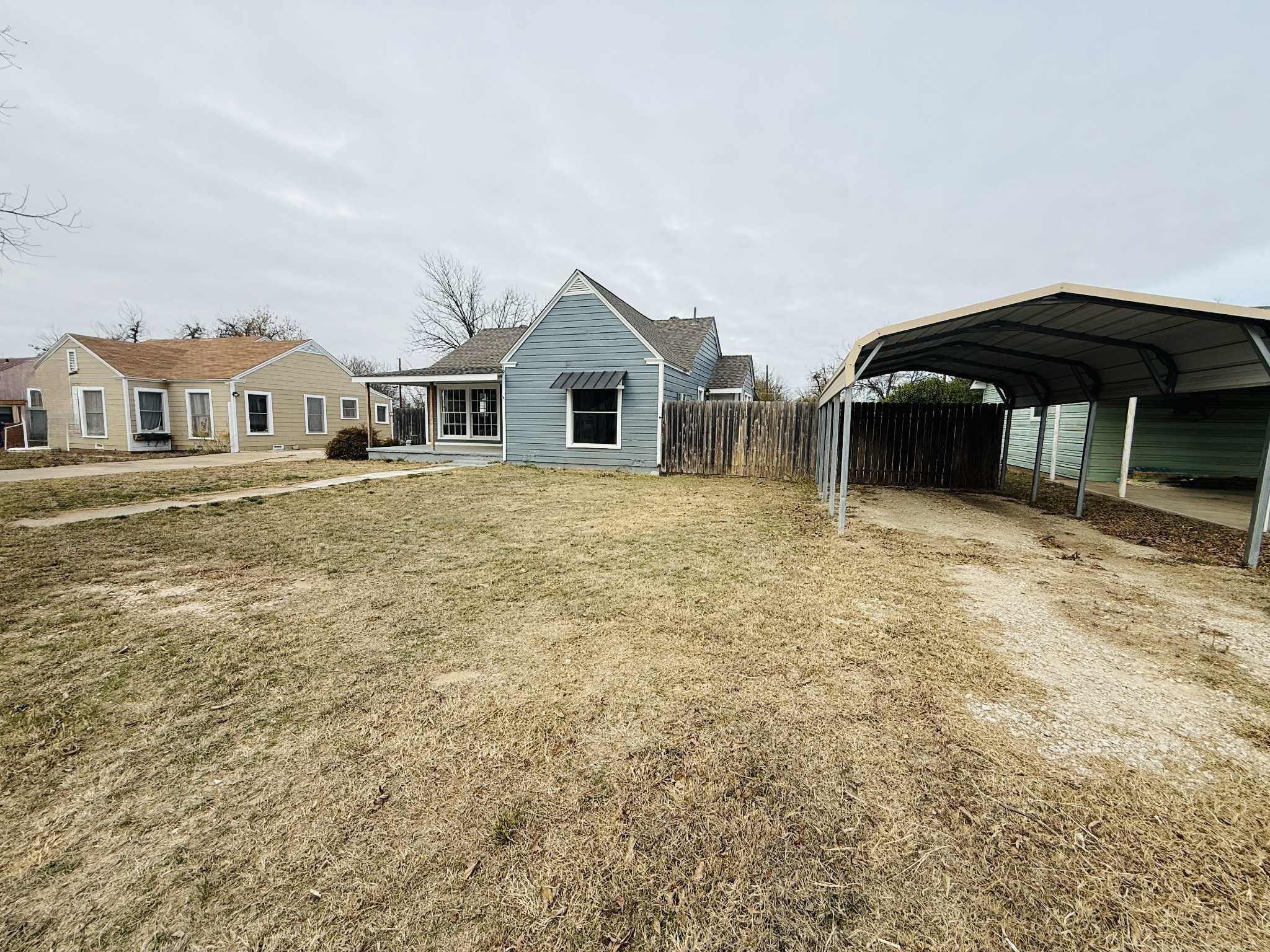 main property photo 5