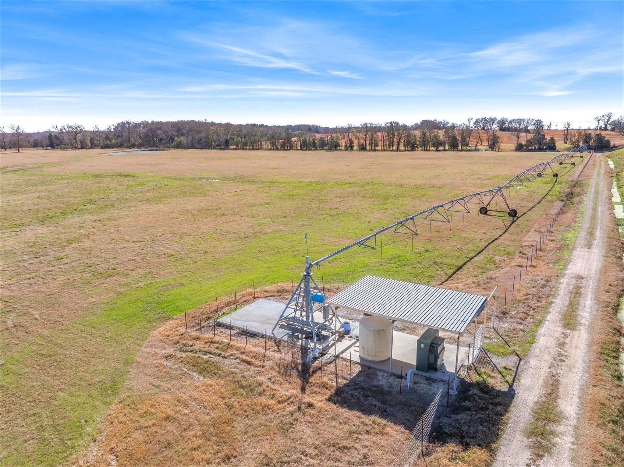 main property photo 9