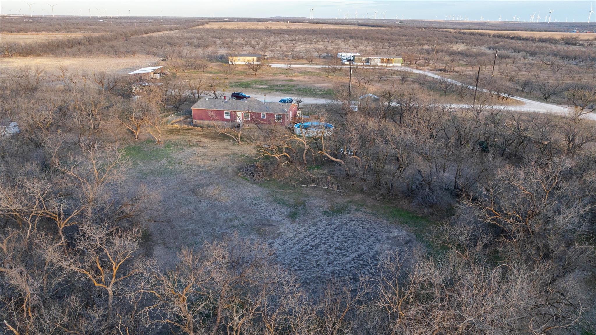 main property photo 31