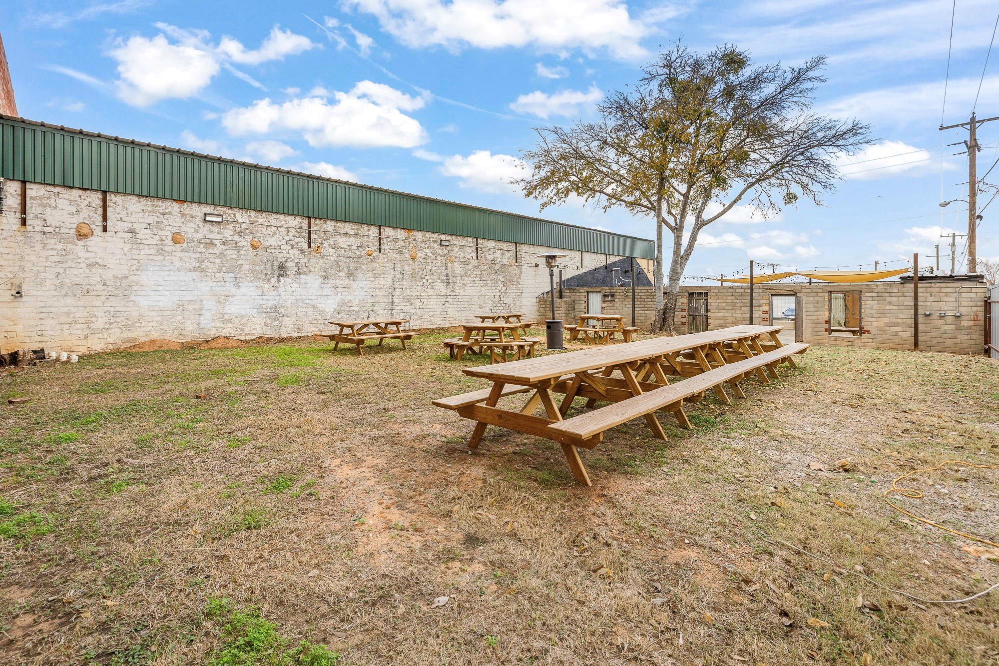 main property photo 15