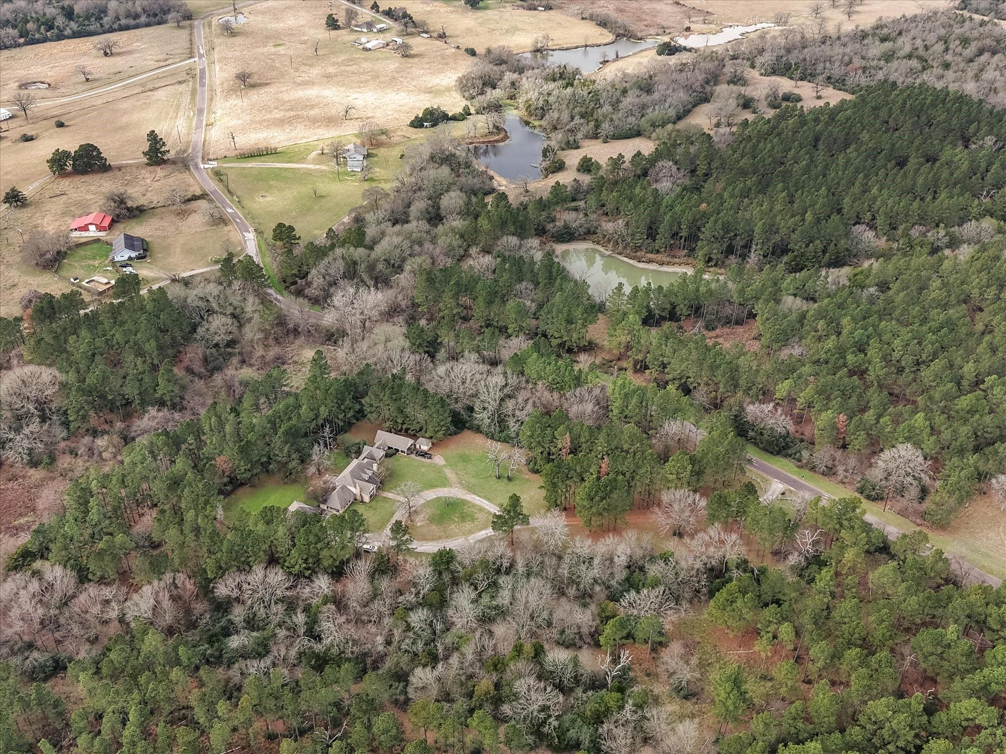main property photo 37