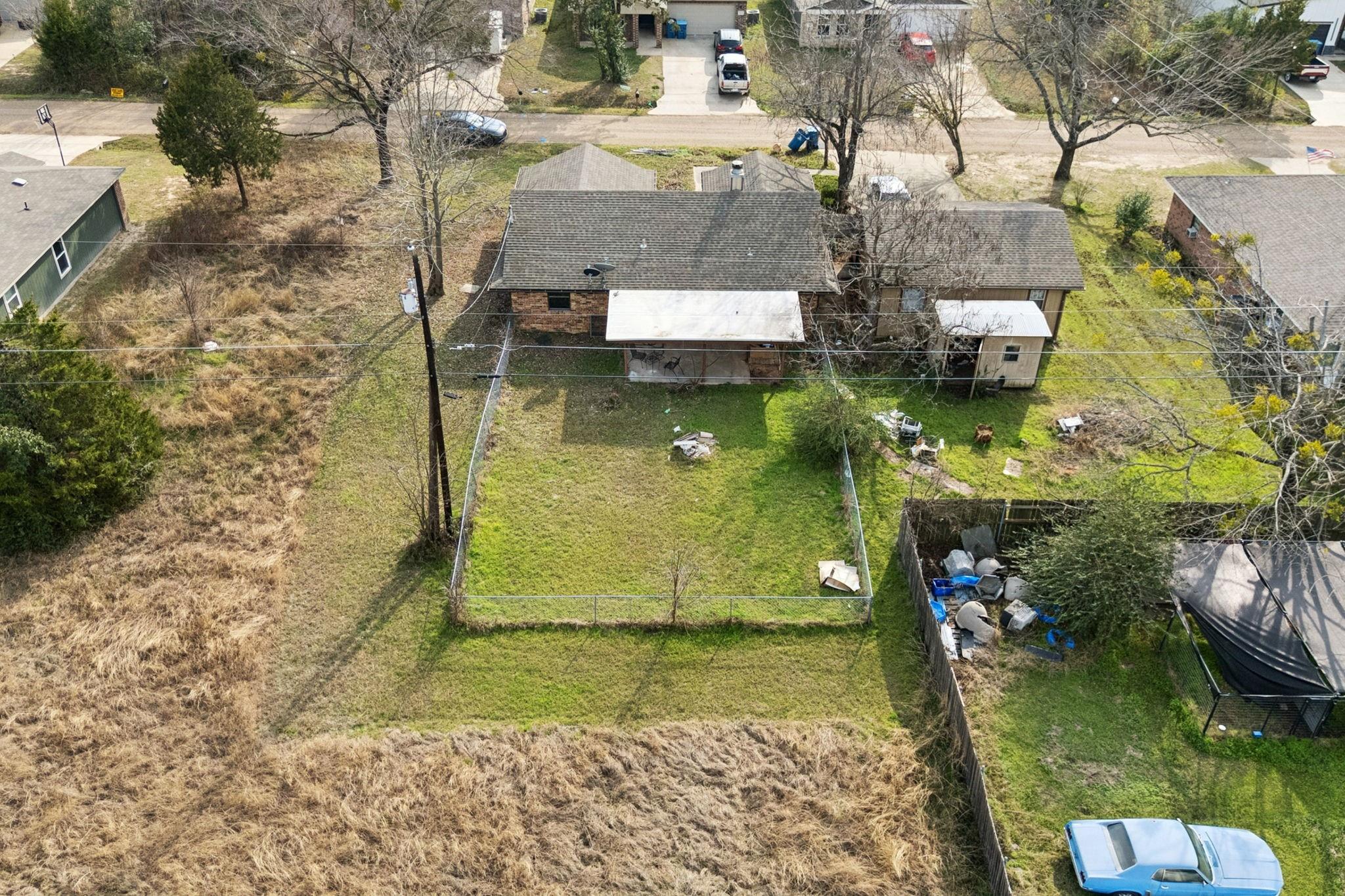 main property photo 8