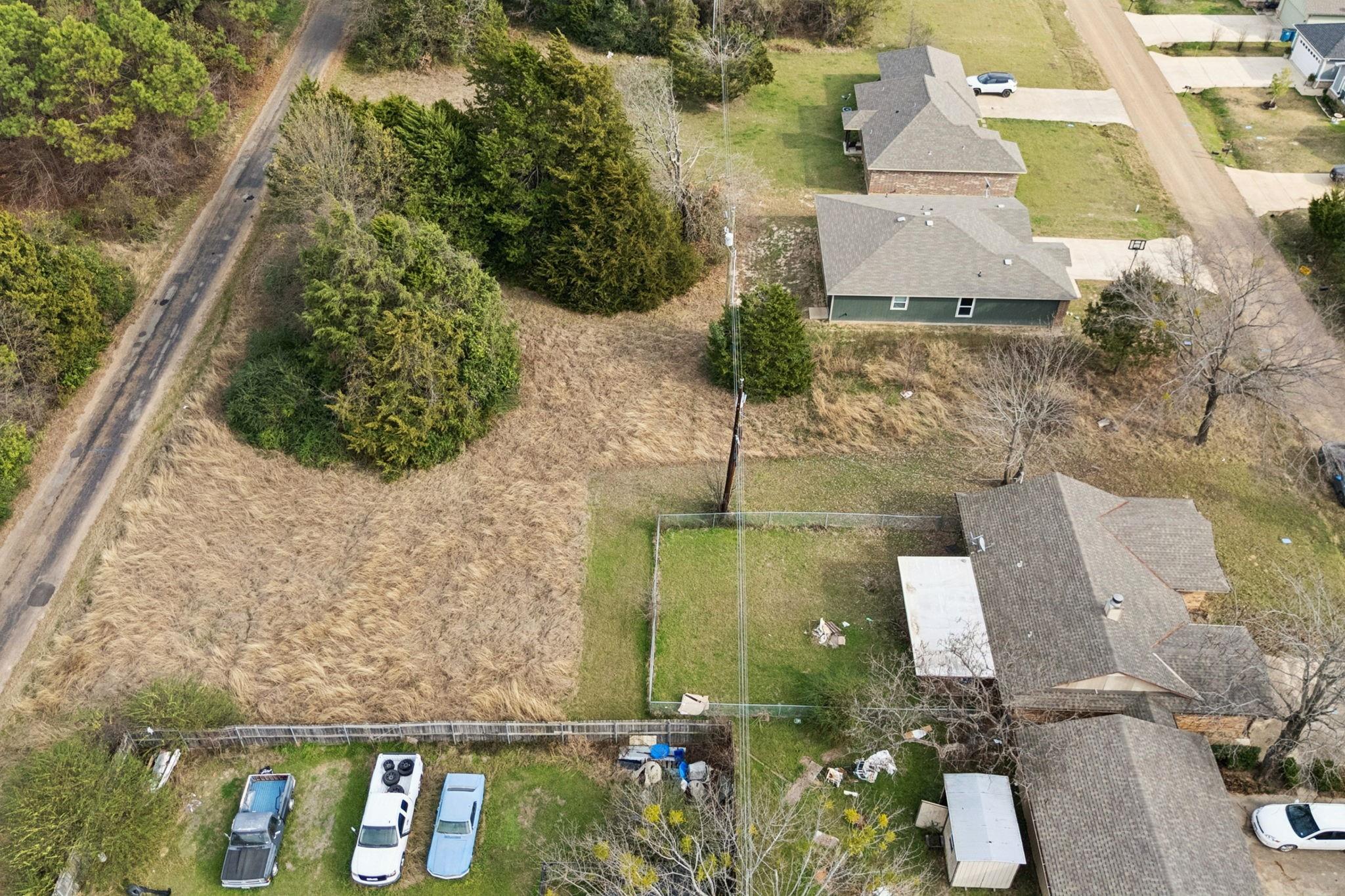 main property photo 9