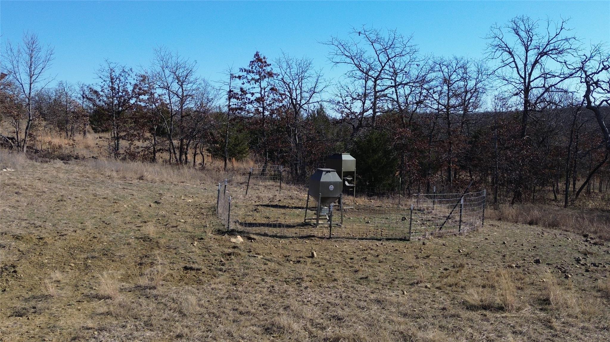 main property photo 10