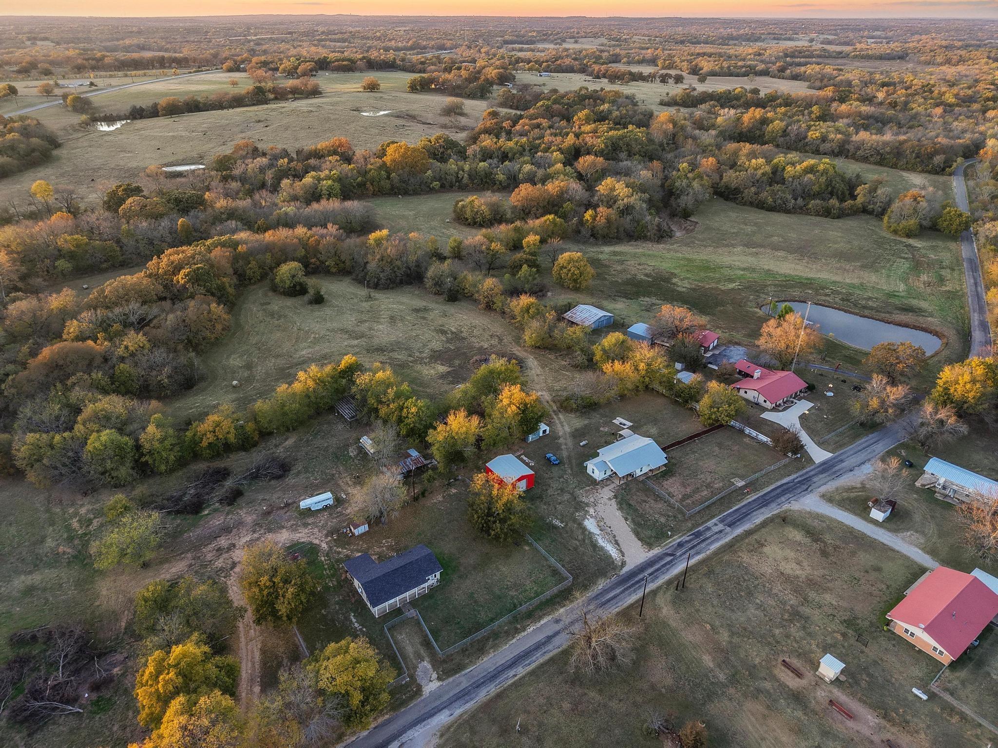 main property photo 4