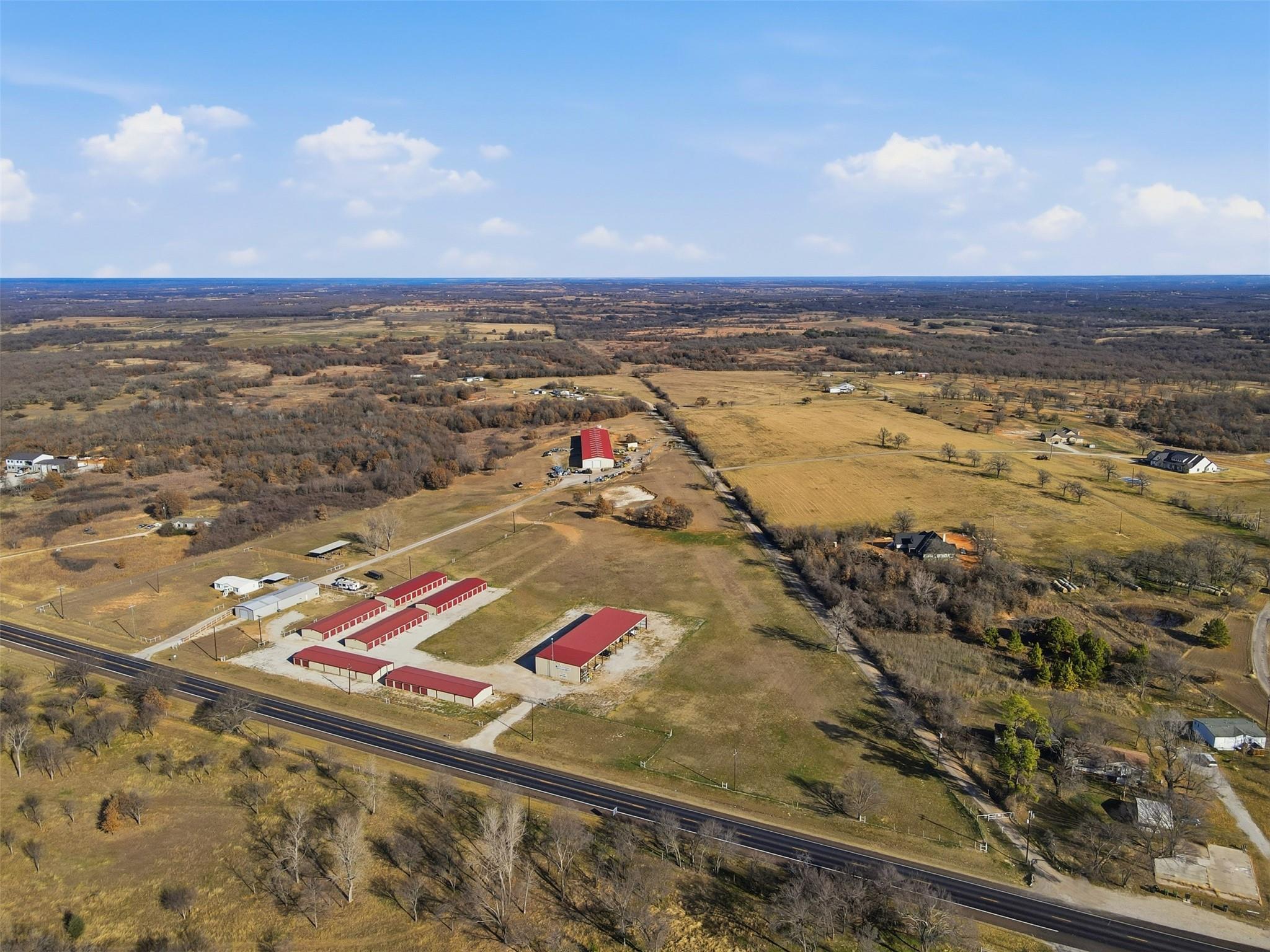 main property photo 24