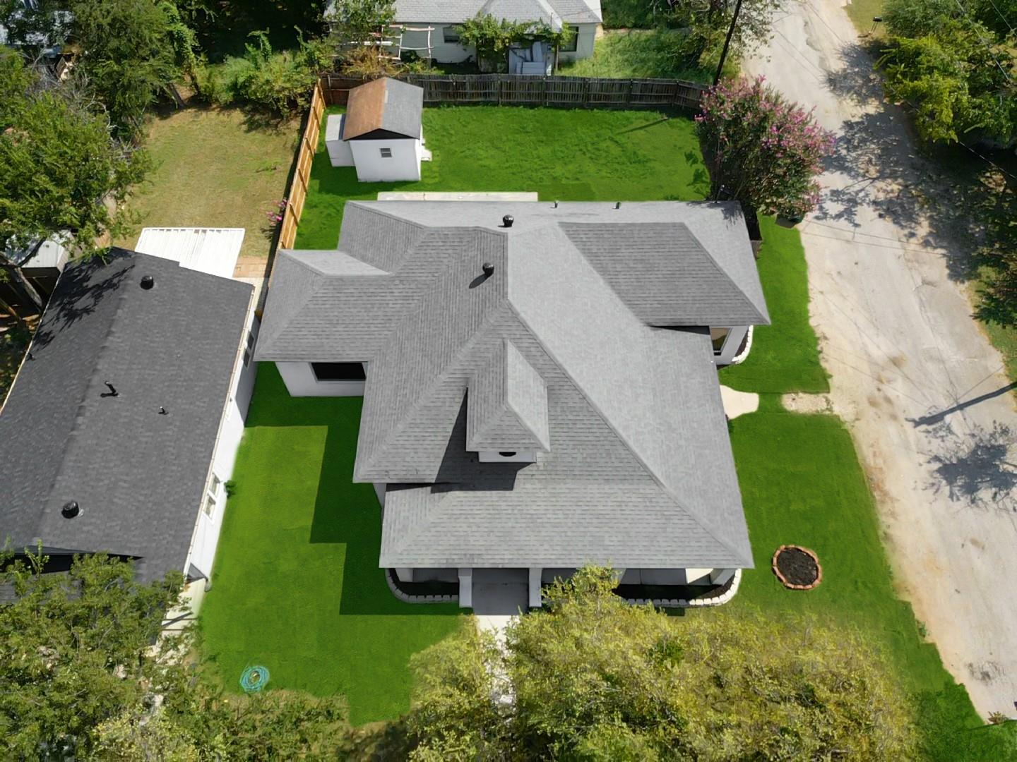 main property photo 29