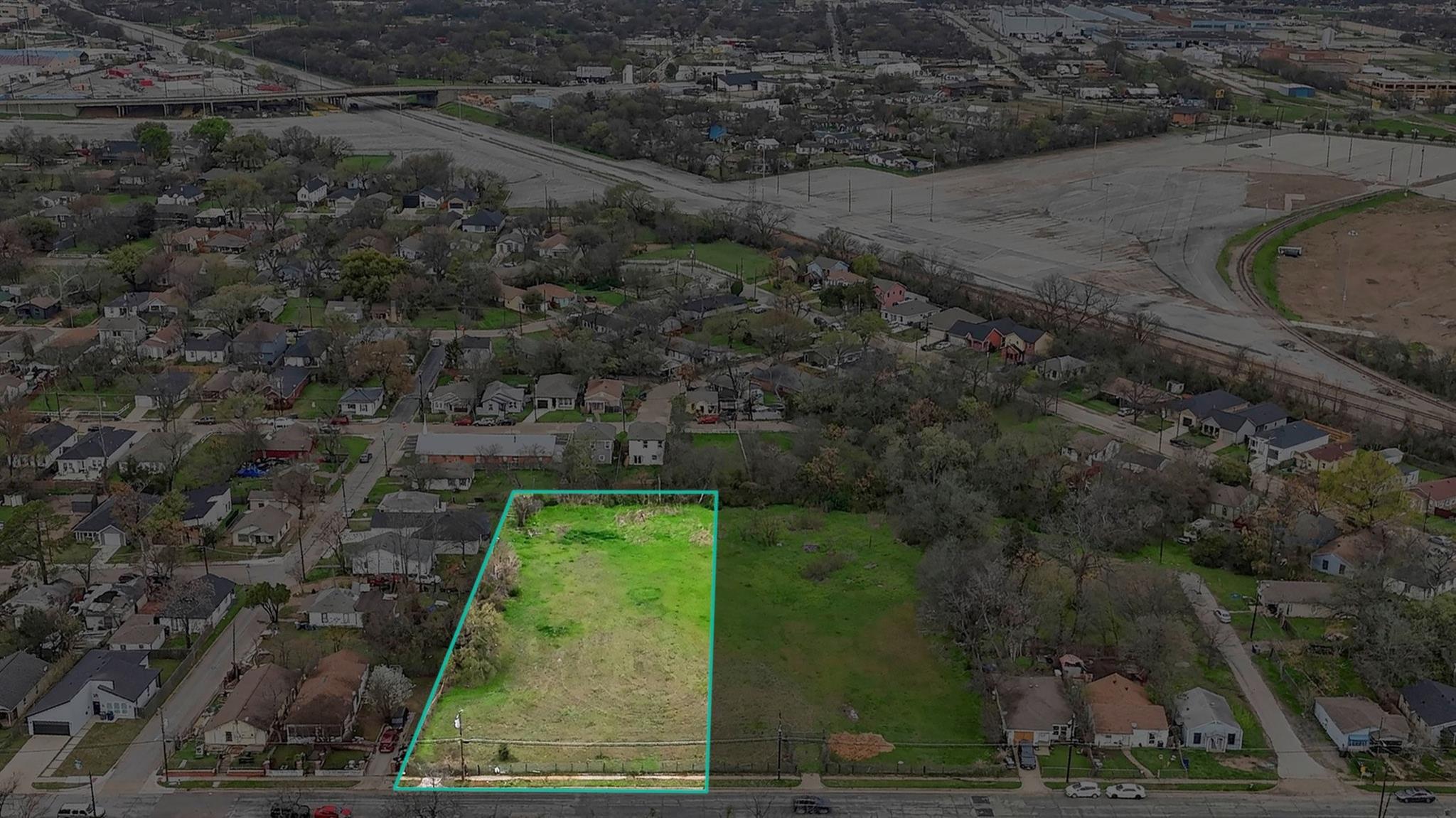 main property photo 10