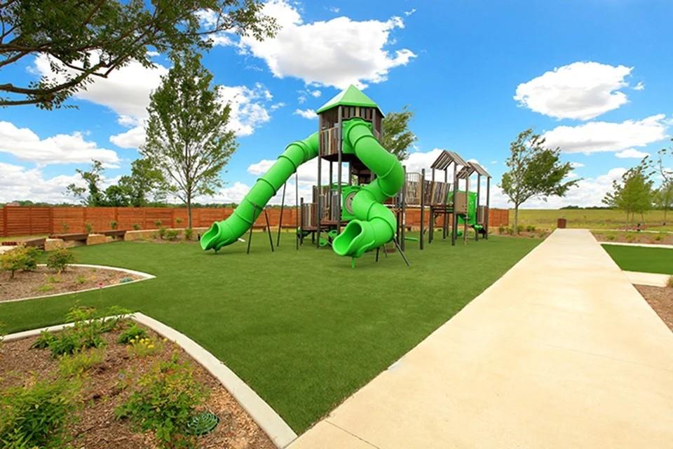 main property photo 38