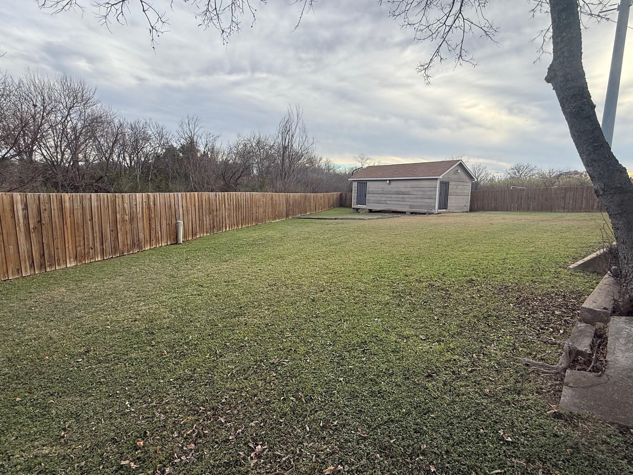 main property photo 27