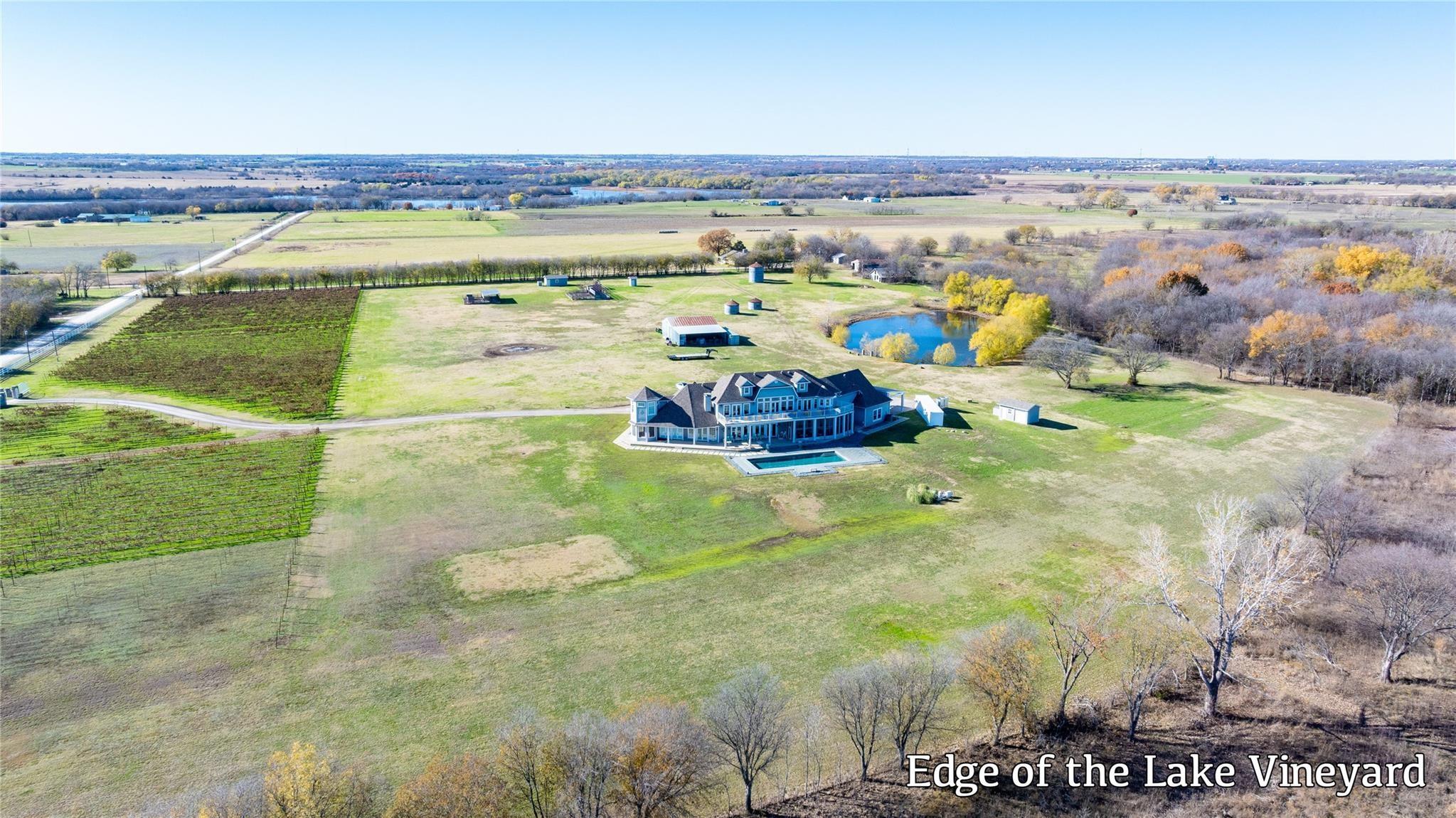 main property photo 14