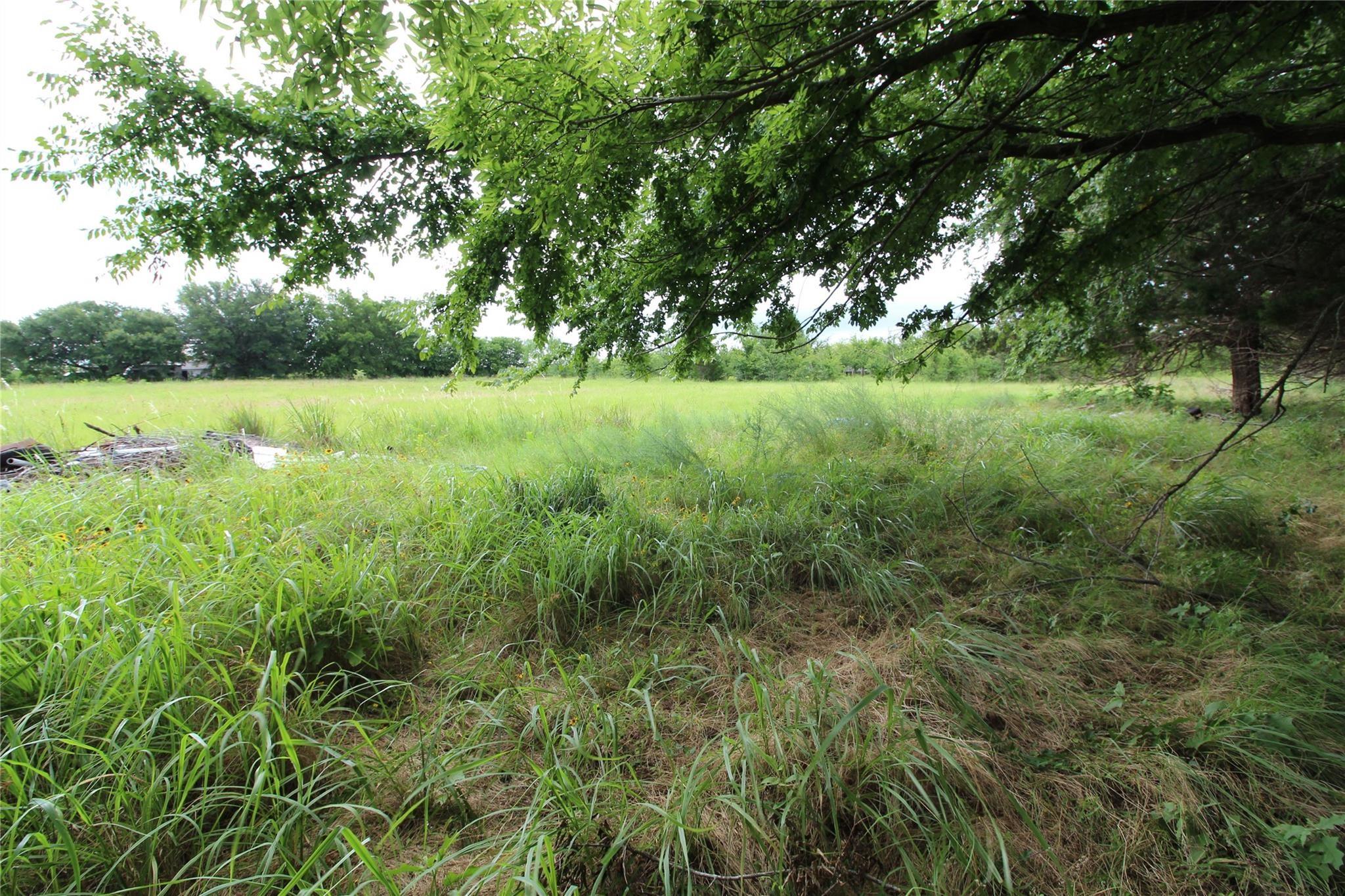 main property photo 9