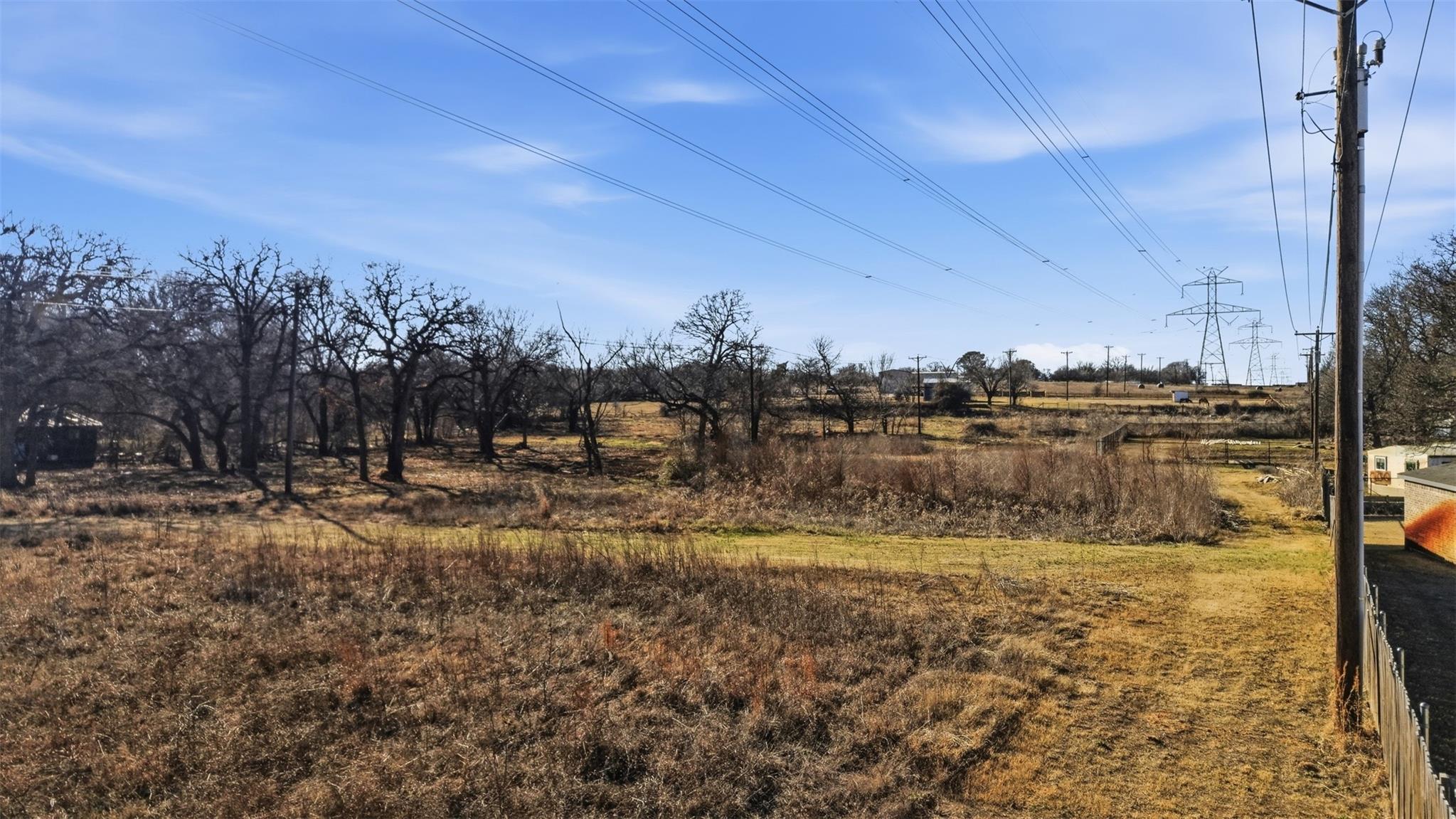 main property photo 12
